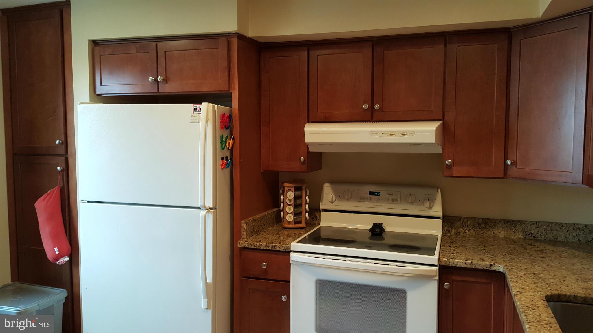 WHITFIELD GREEN - Residential