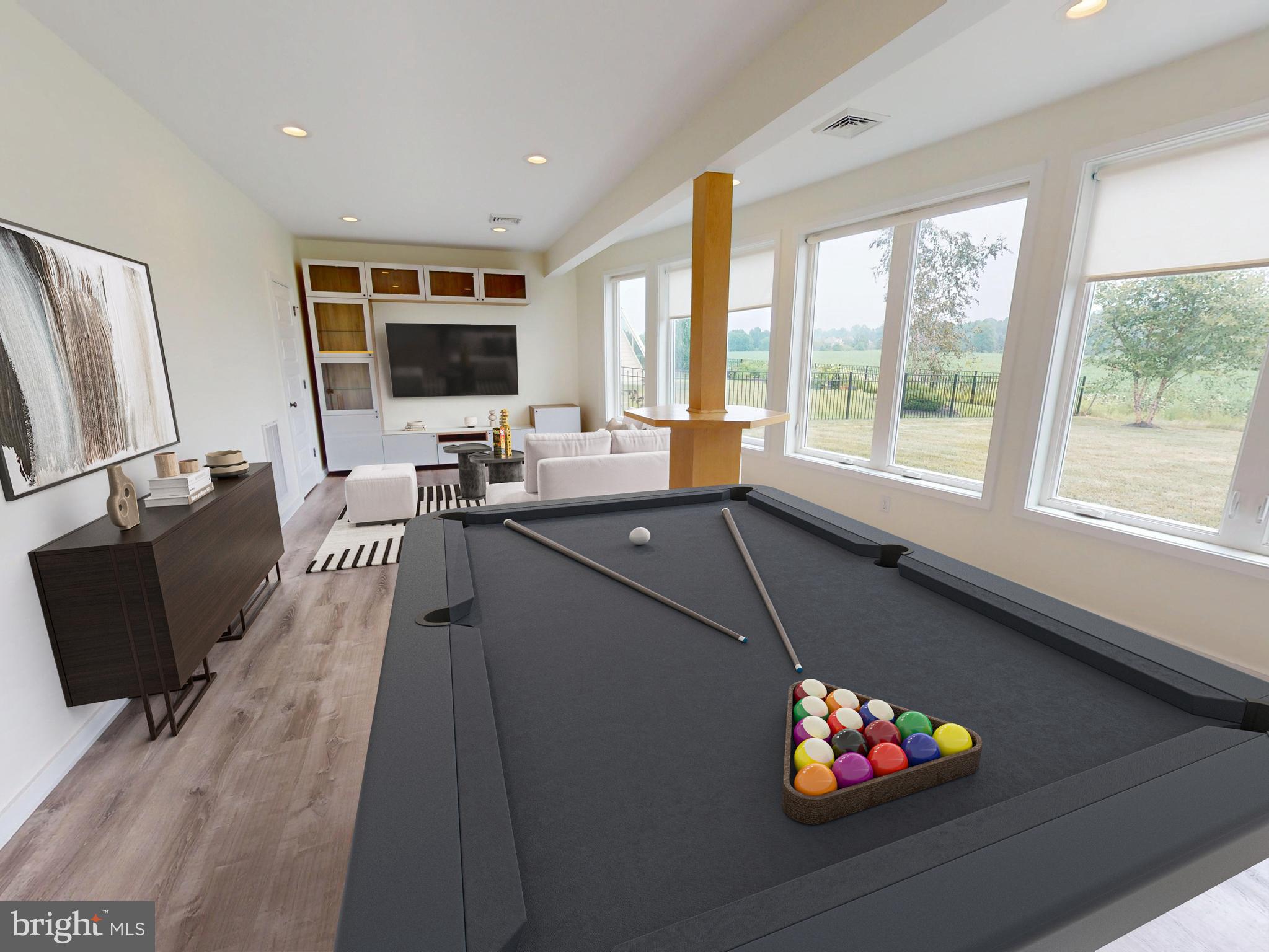 ROCKEY RIDGE - Residential