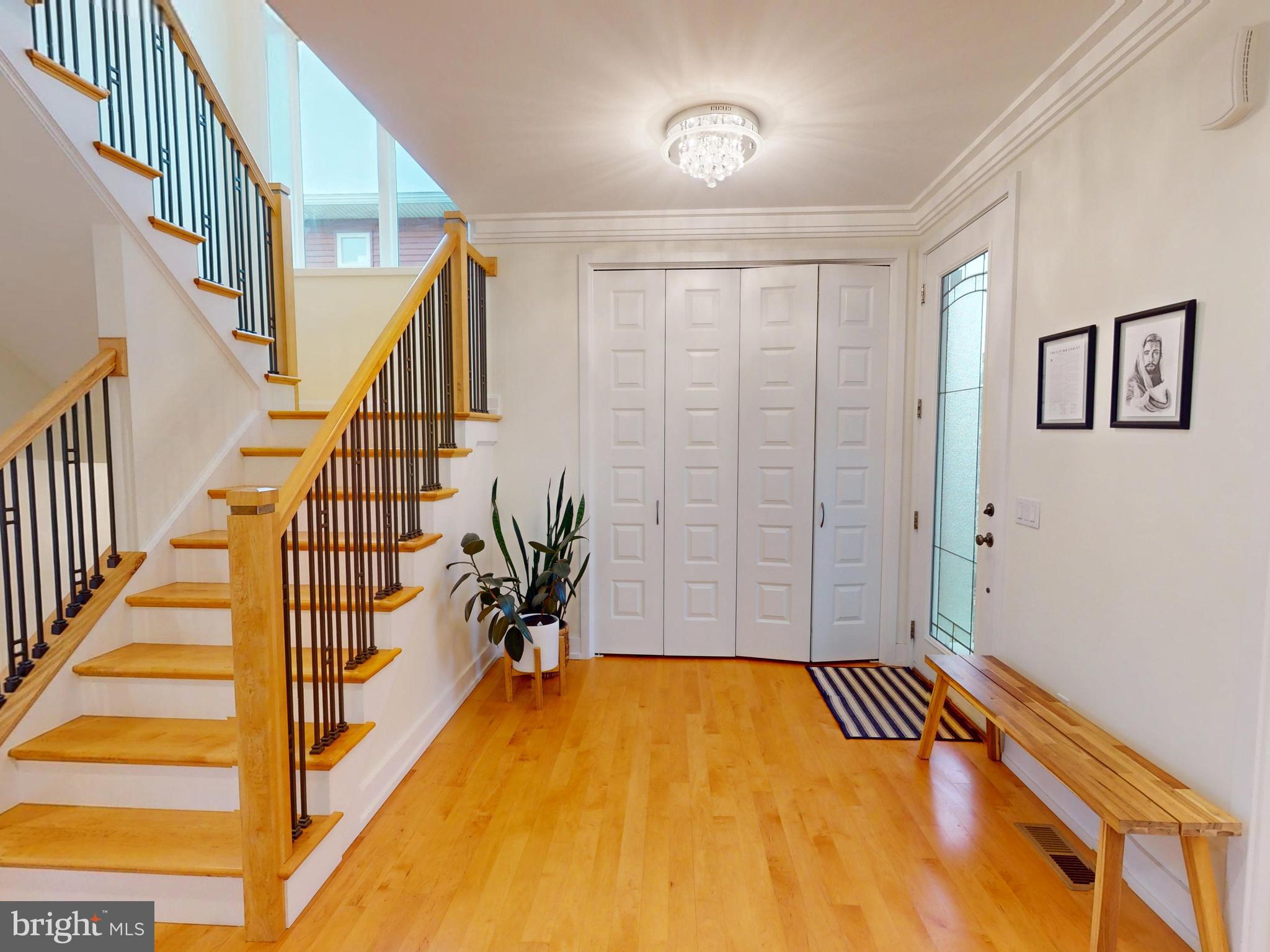 ROCKEY RIDGE - Residential