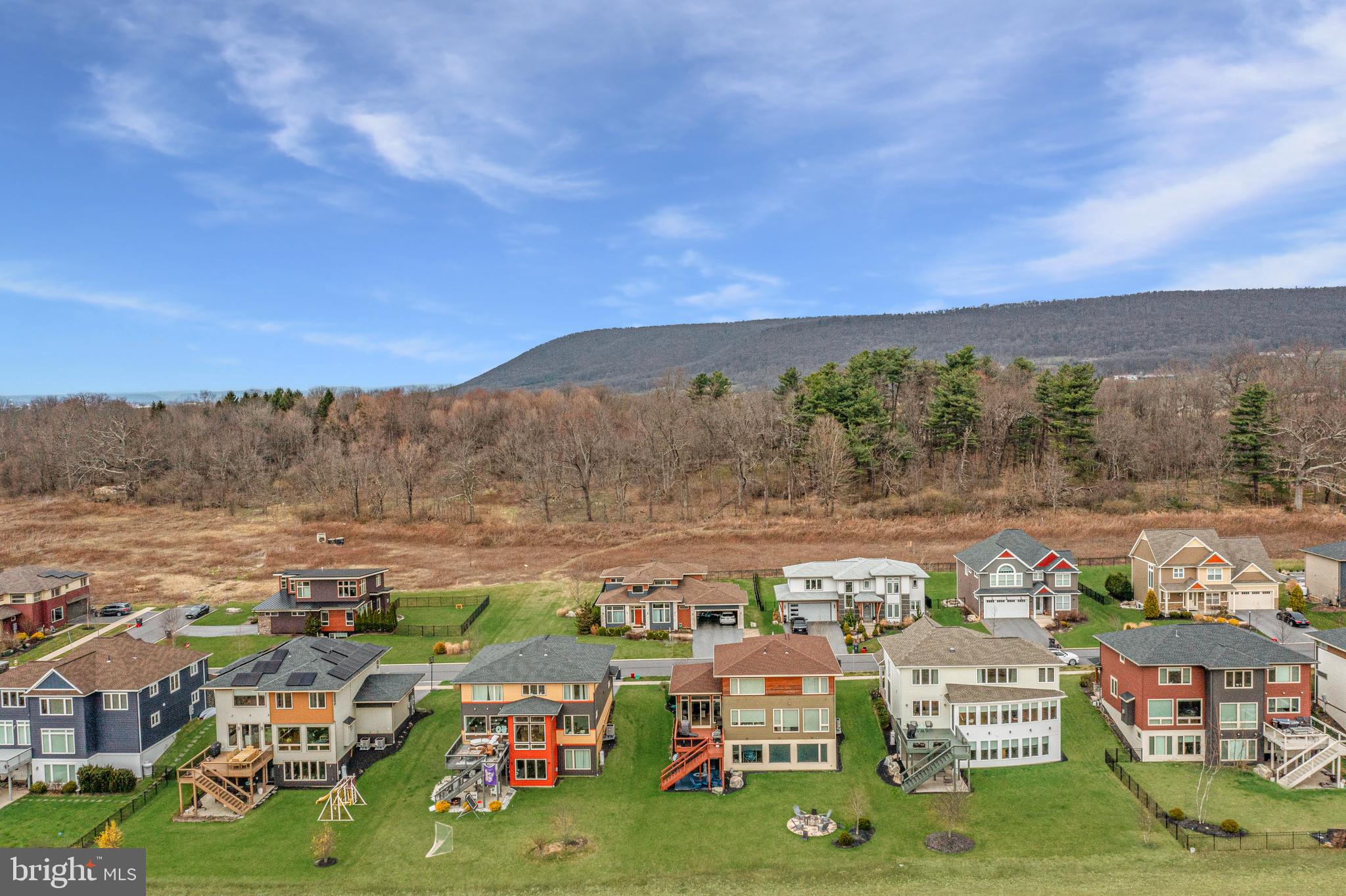 ROCKEY RIDGE - Residential