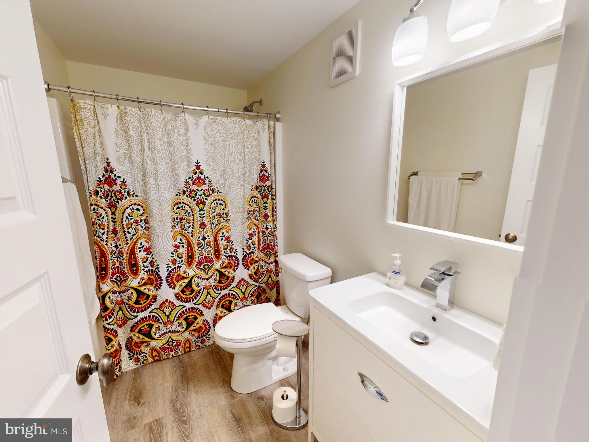 ROCKEY RIDGE - Residential