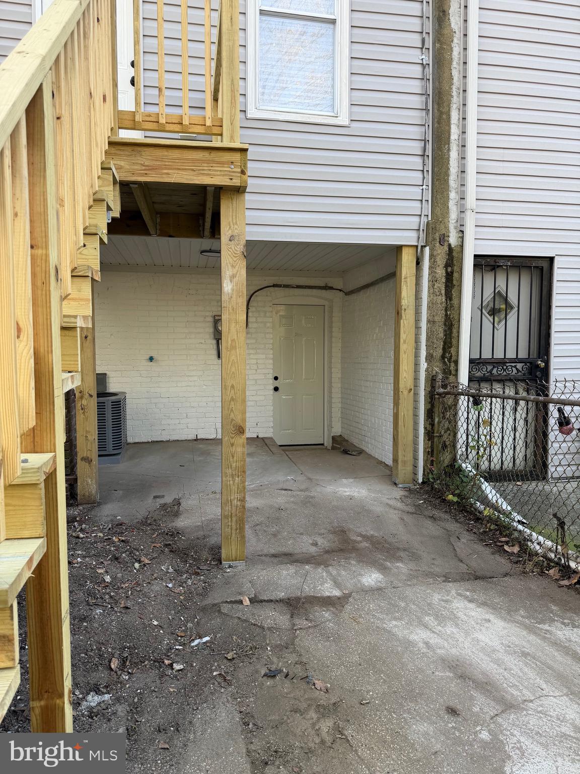 WINCHESTER - Residential