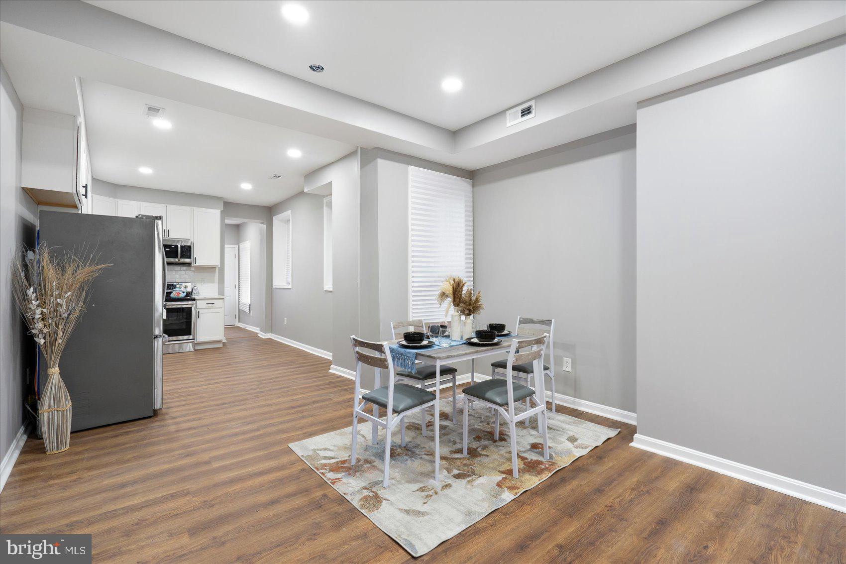 WINCHESTER - Residential