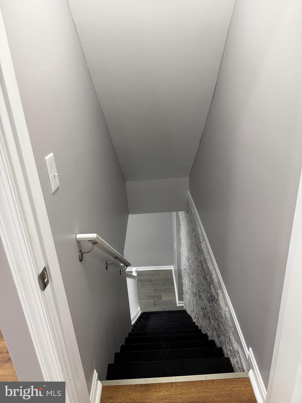 WINCHESTER - Residential