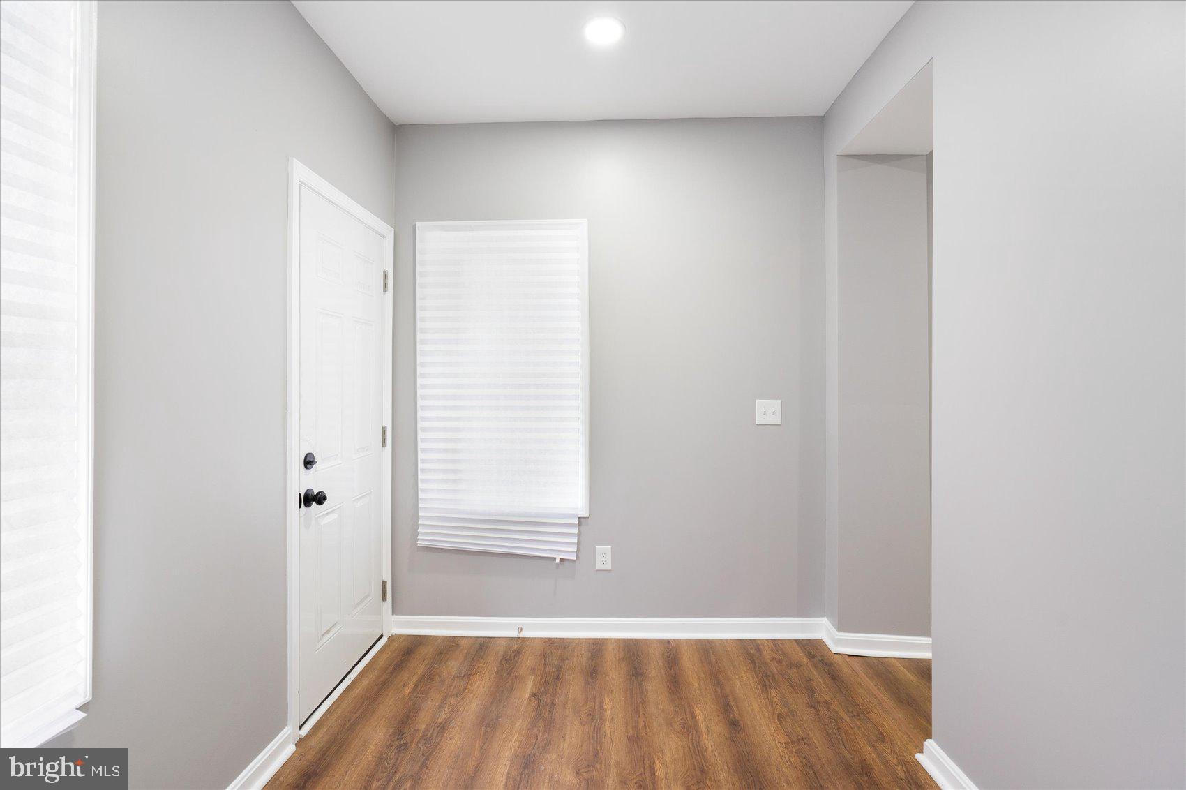 WINCHESTER - Residential
