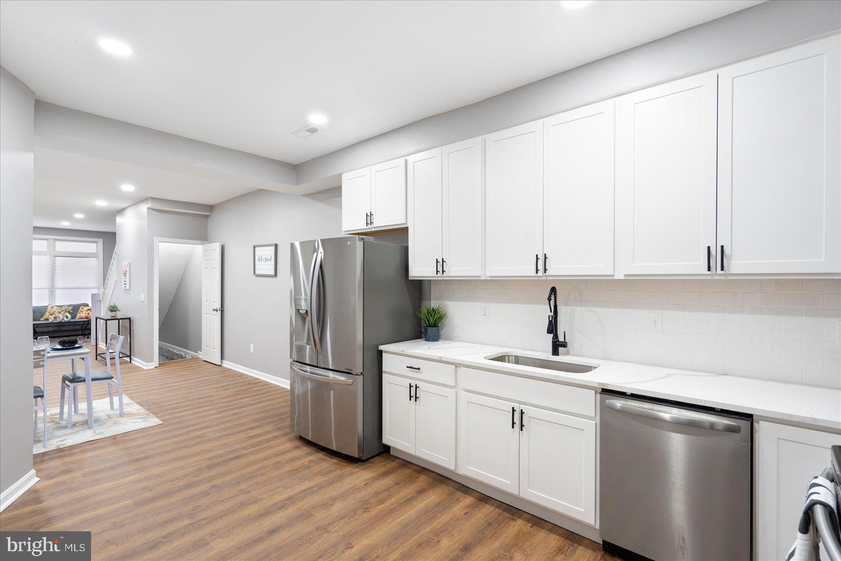 WINCHESTER - Residential