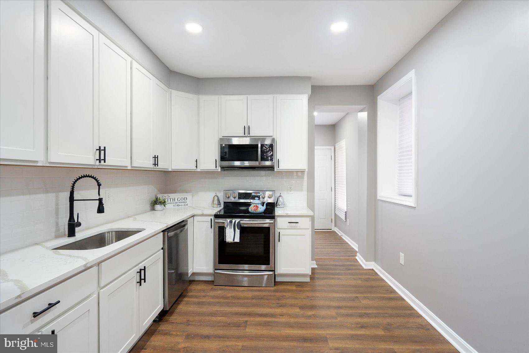 WINCHESTER - Residential