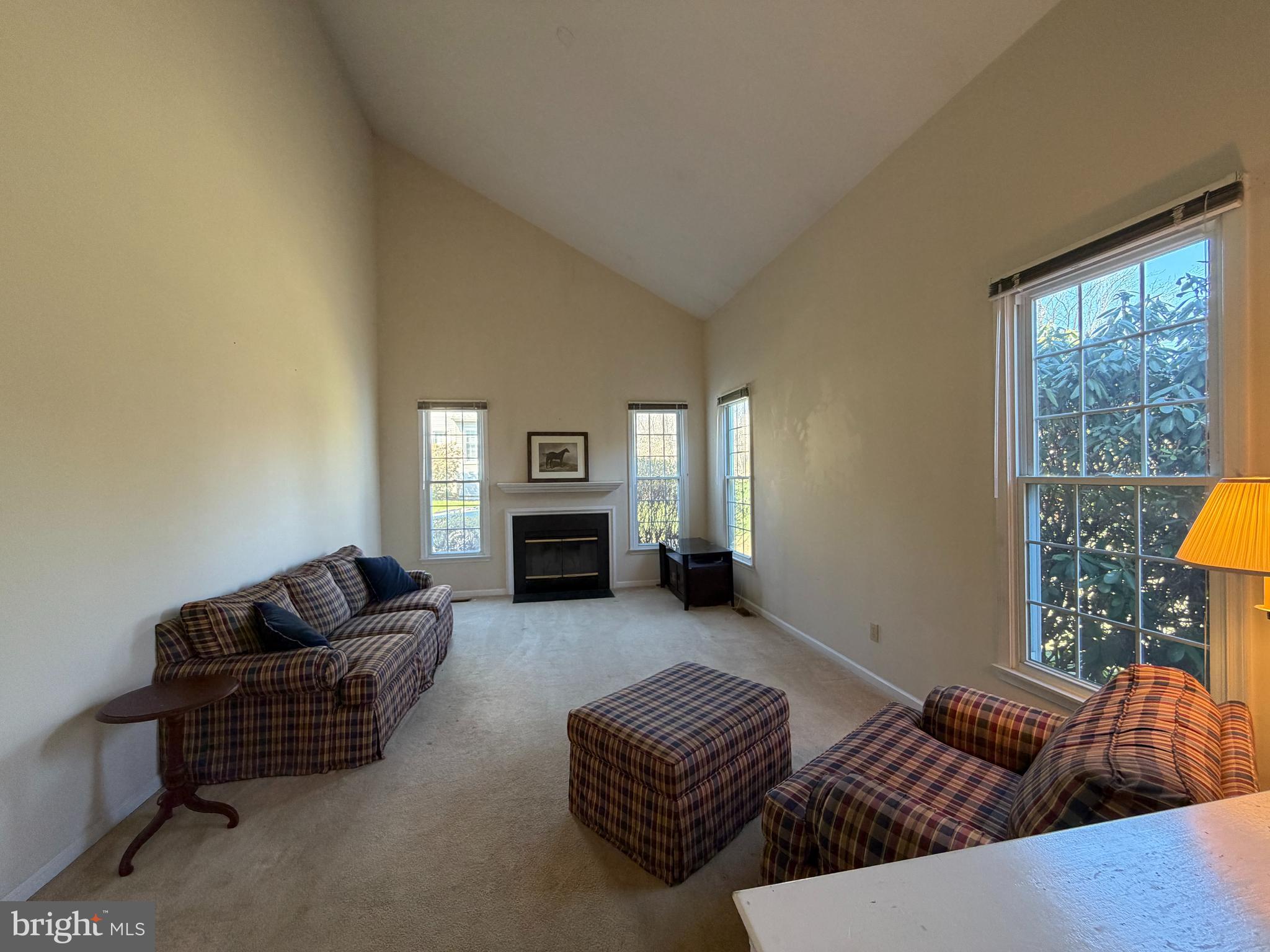 ASHLEA - Residential