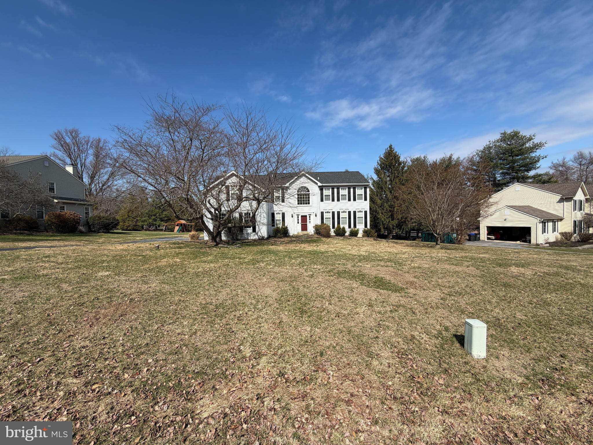 ASHLEA - Residential