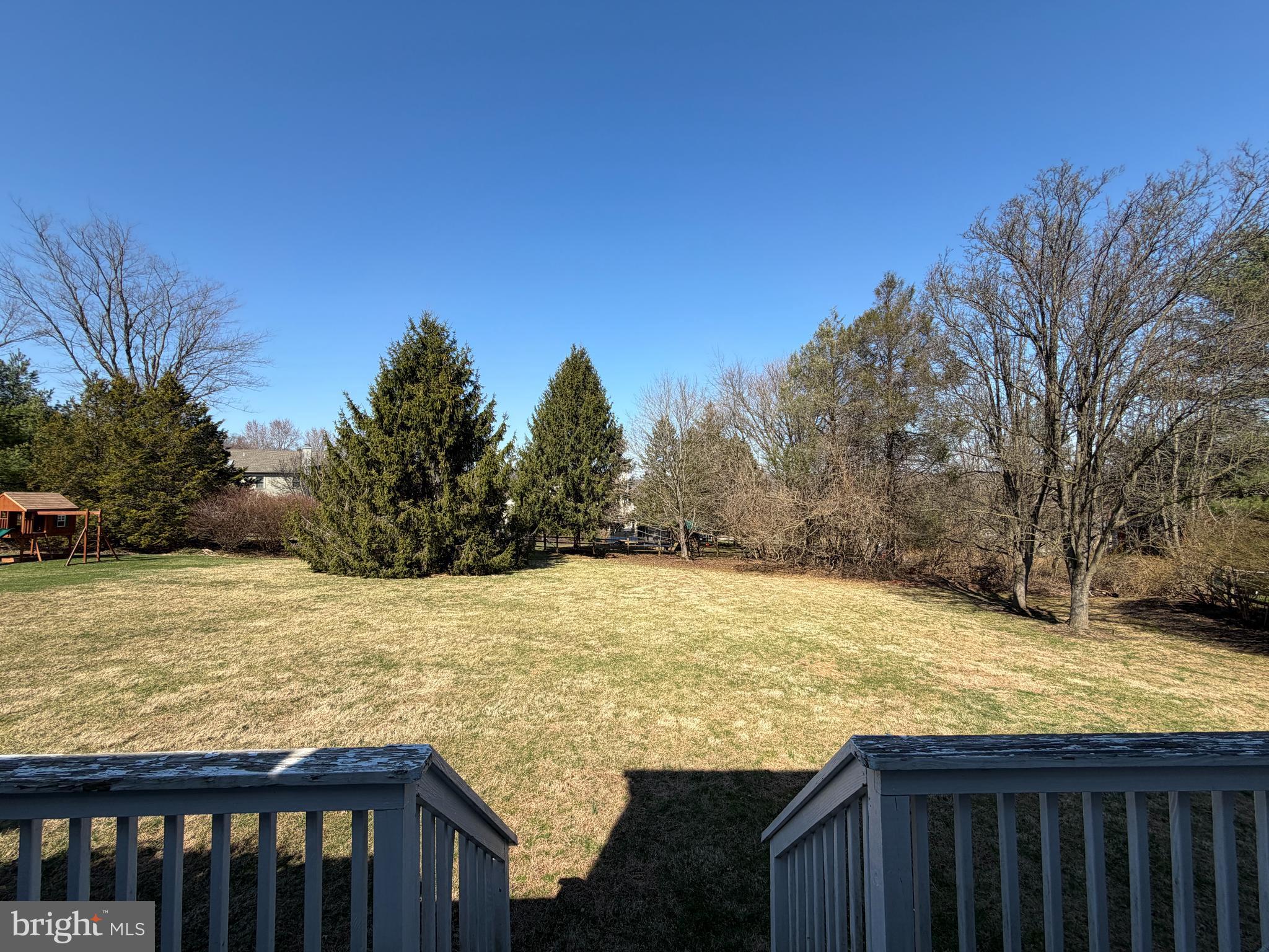 ASHLEA - Residential