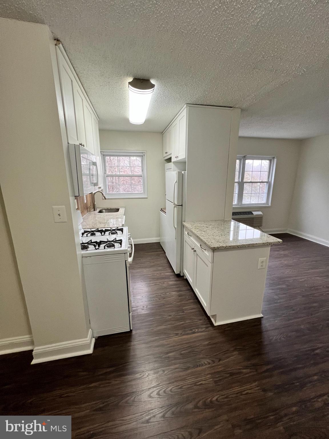 FARRINGTON PLACE - Residential