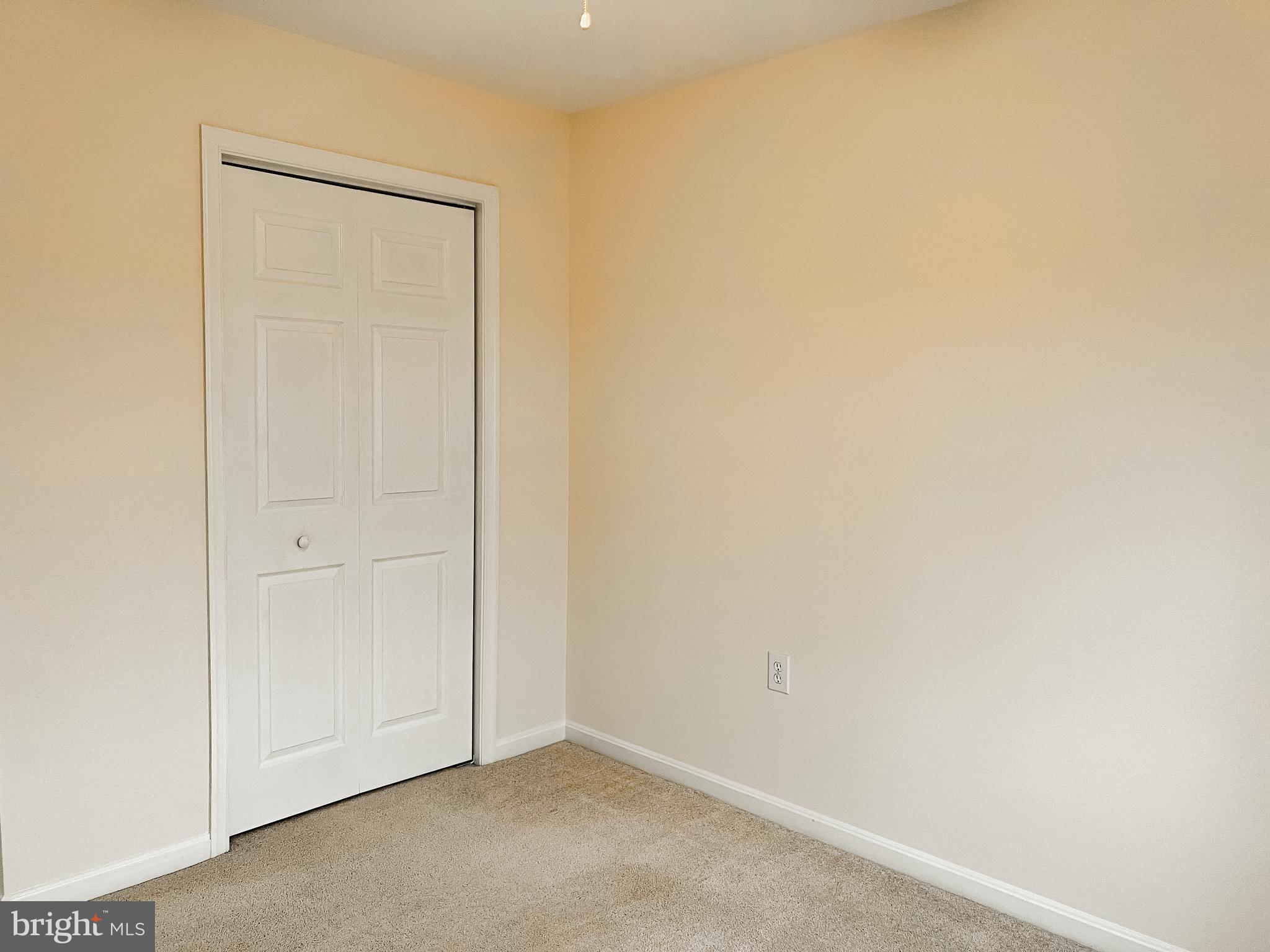 HAMMONDS MILL - Residential