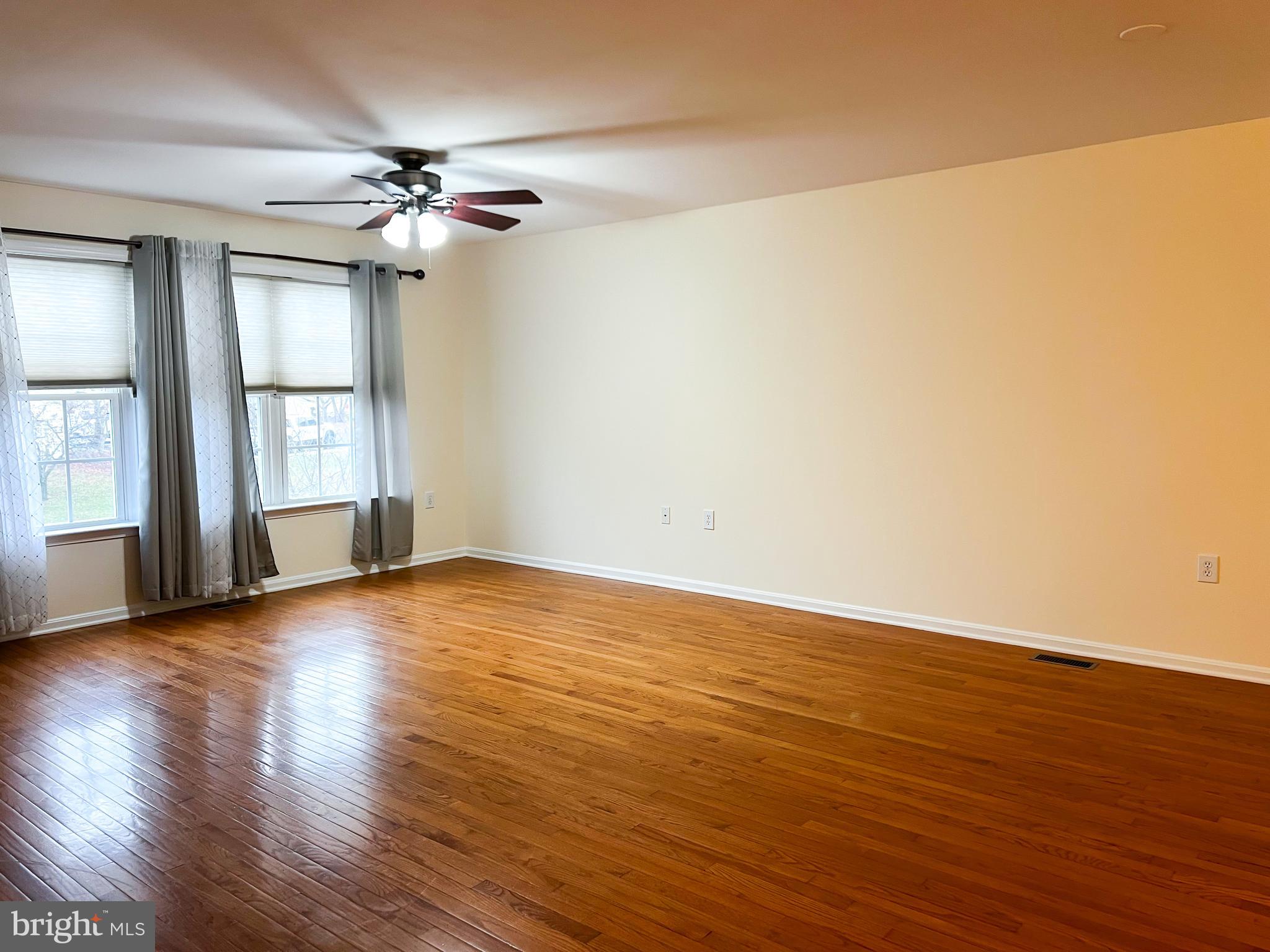 HAMMONDS MILL - Residential