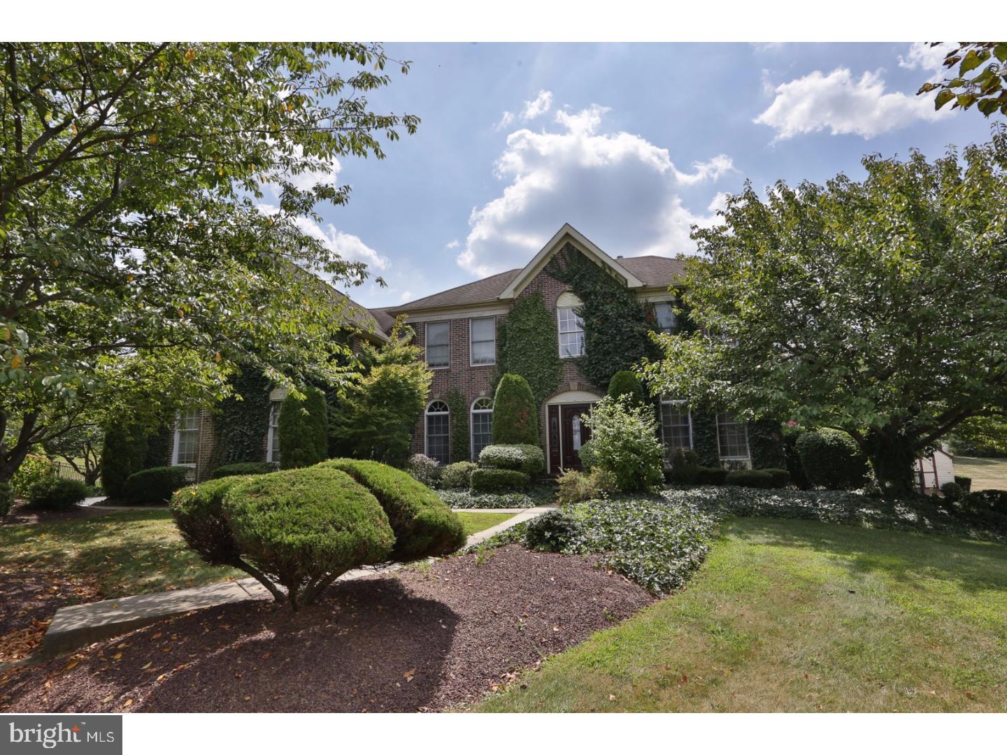 NORTHAMPTON CHASE - Residential