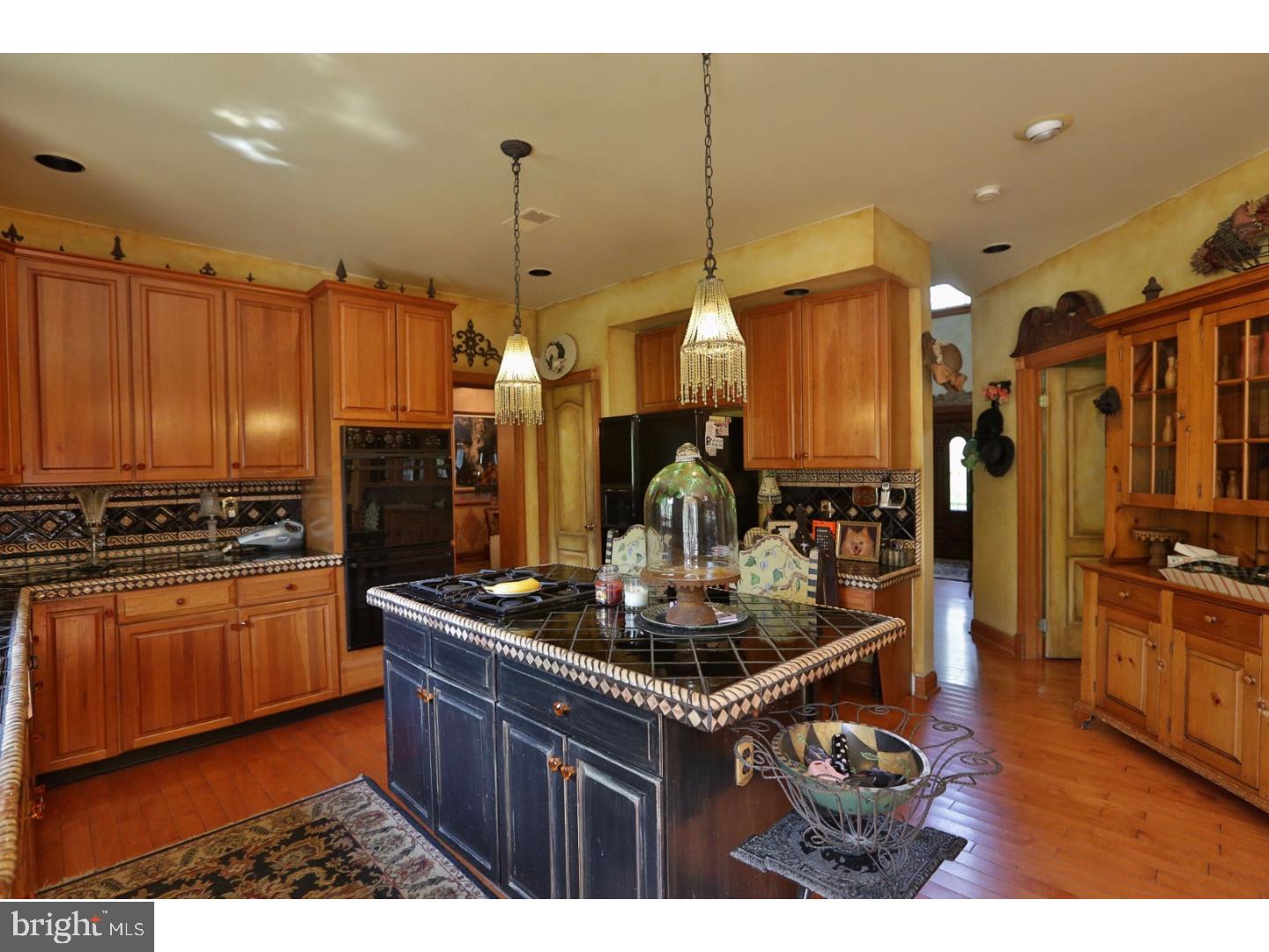 NORTHAMPTON CHASE - Residential