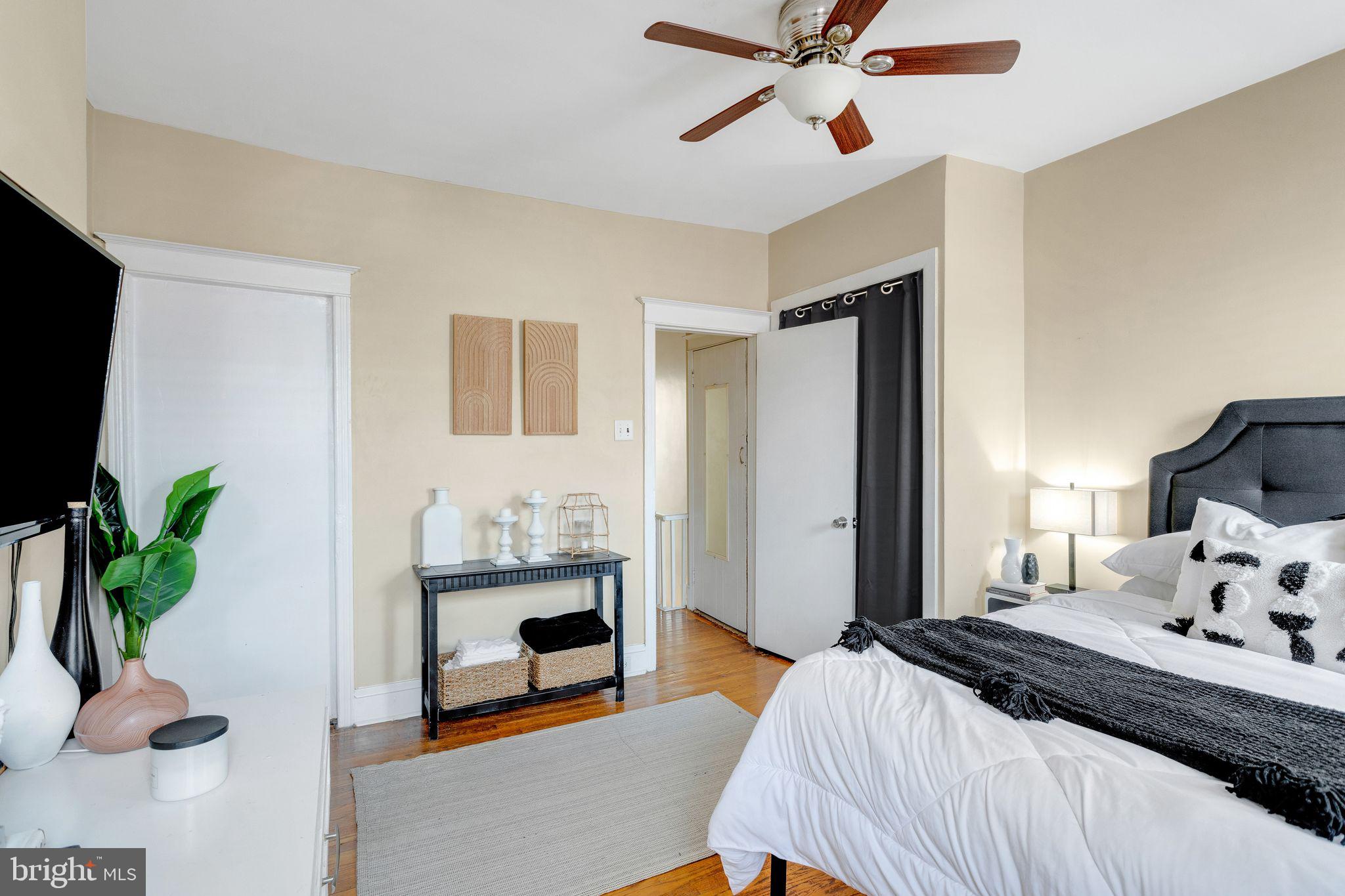 LOWER MOYAMENSING - Residential