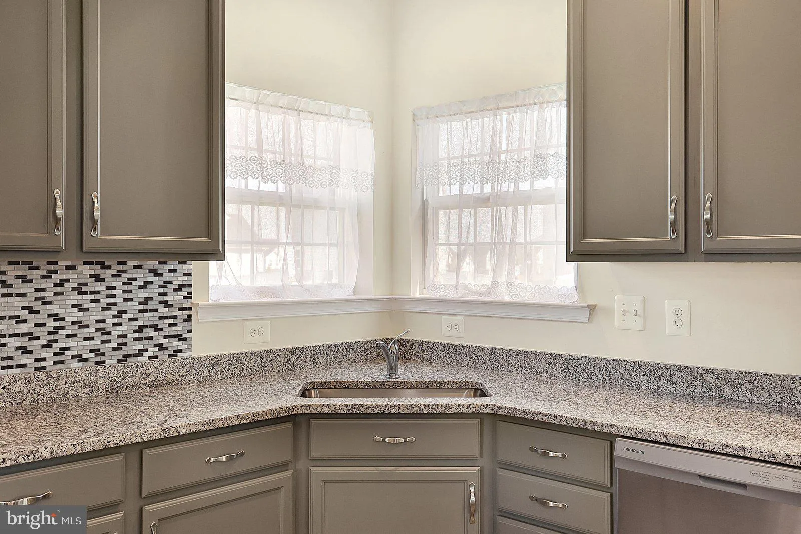 Taneytown, Maryland 21787, United States, 4 Bedrooms Bedrooms, ,3 BathroomsBathrooms,Residential,Coming Soon,153011