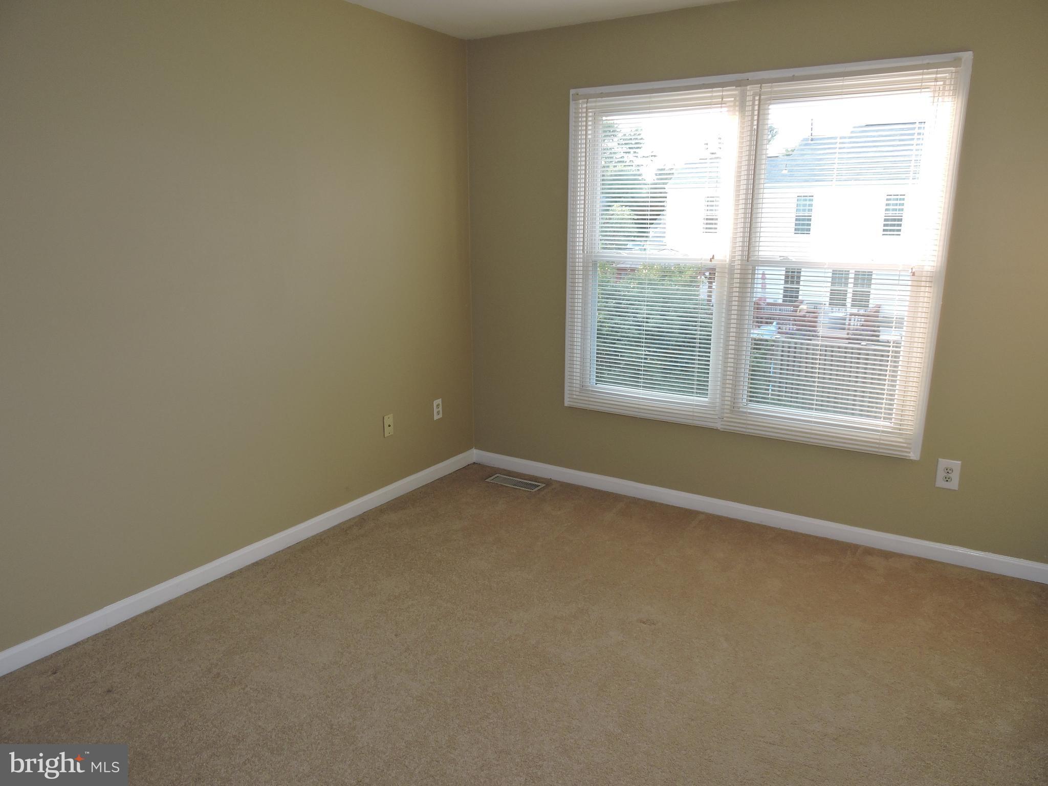 OAKENSHAW - Residential