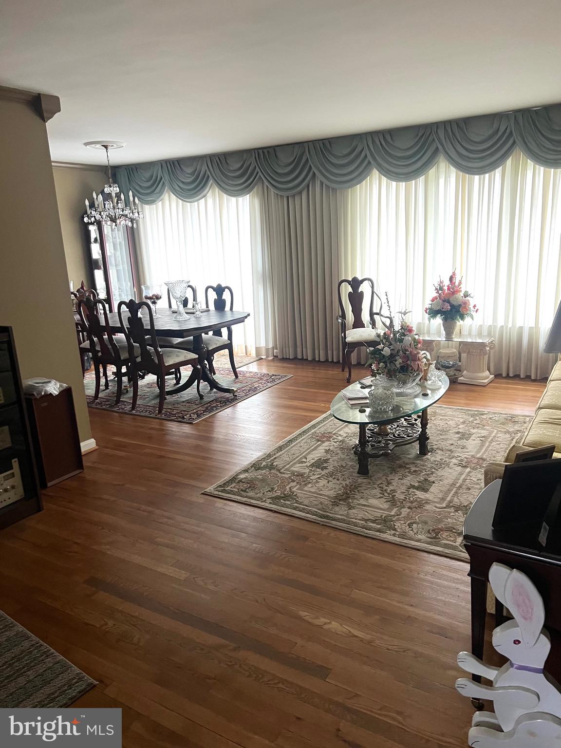 BOND MILL PARK - Residential