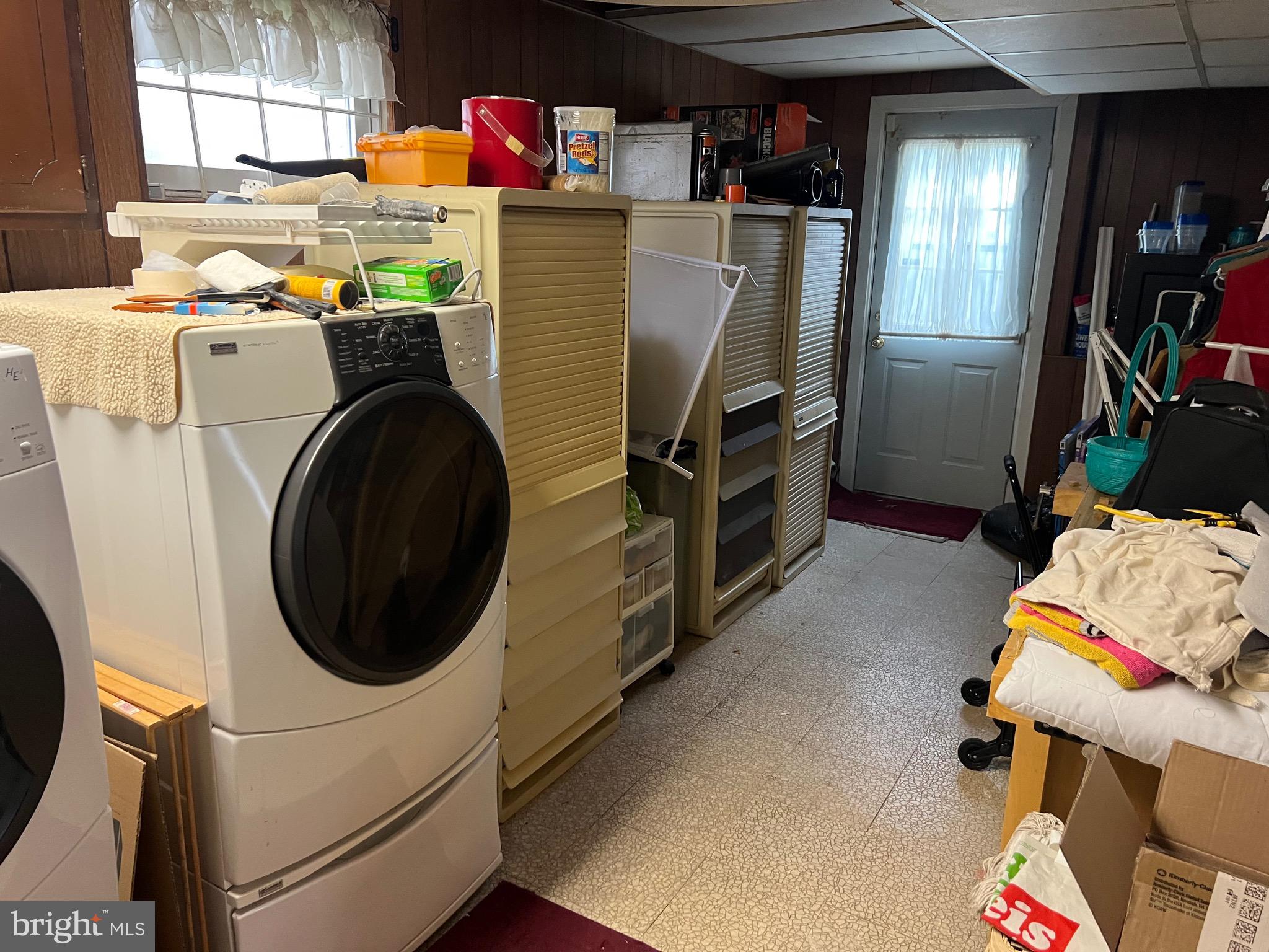 BOND MILL PARK - Residential