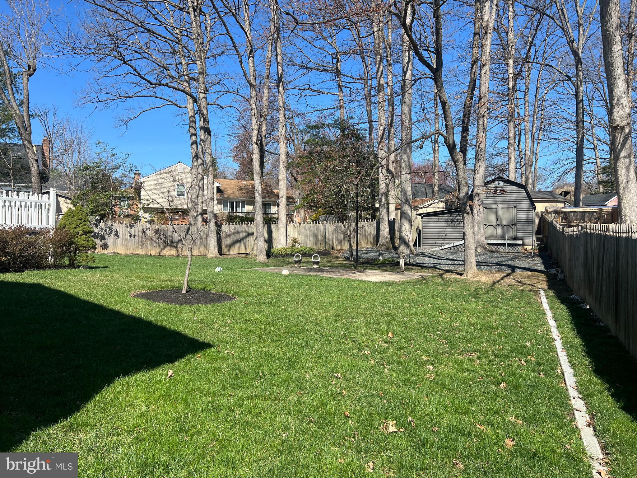 BOND MILL PARK - Residential