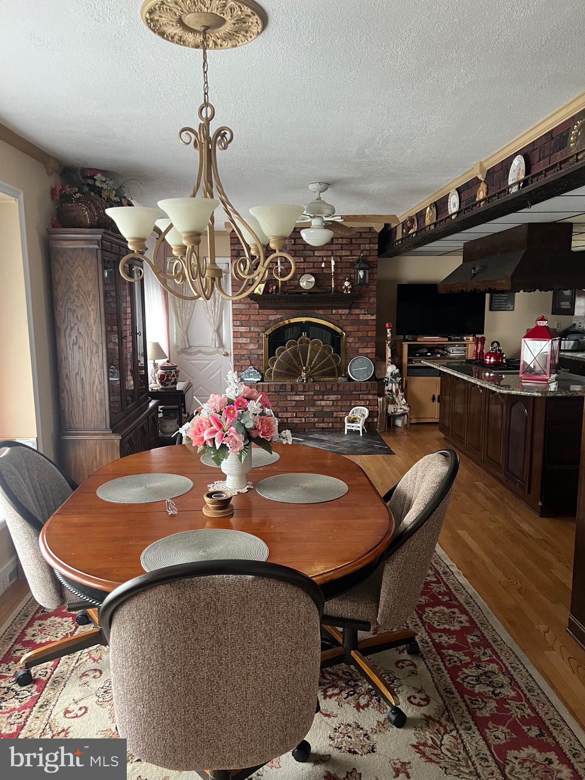 BOND MILL PARK - Residential