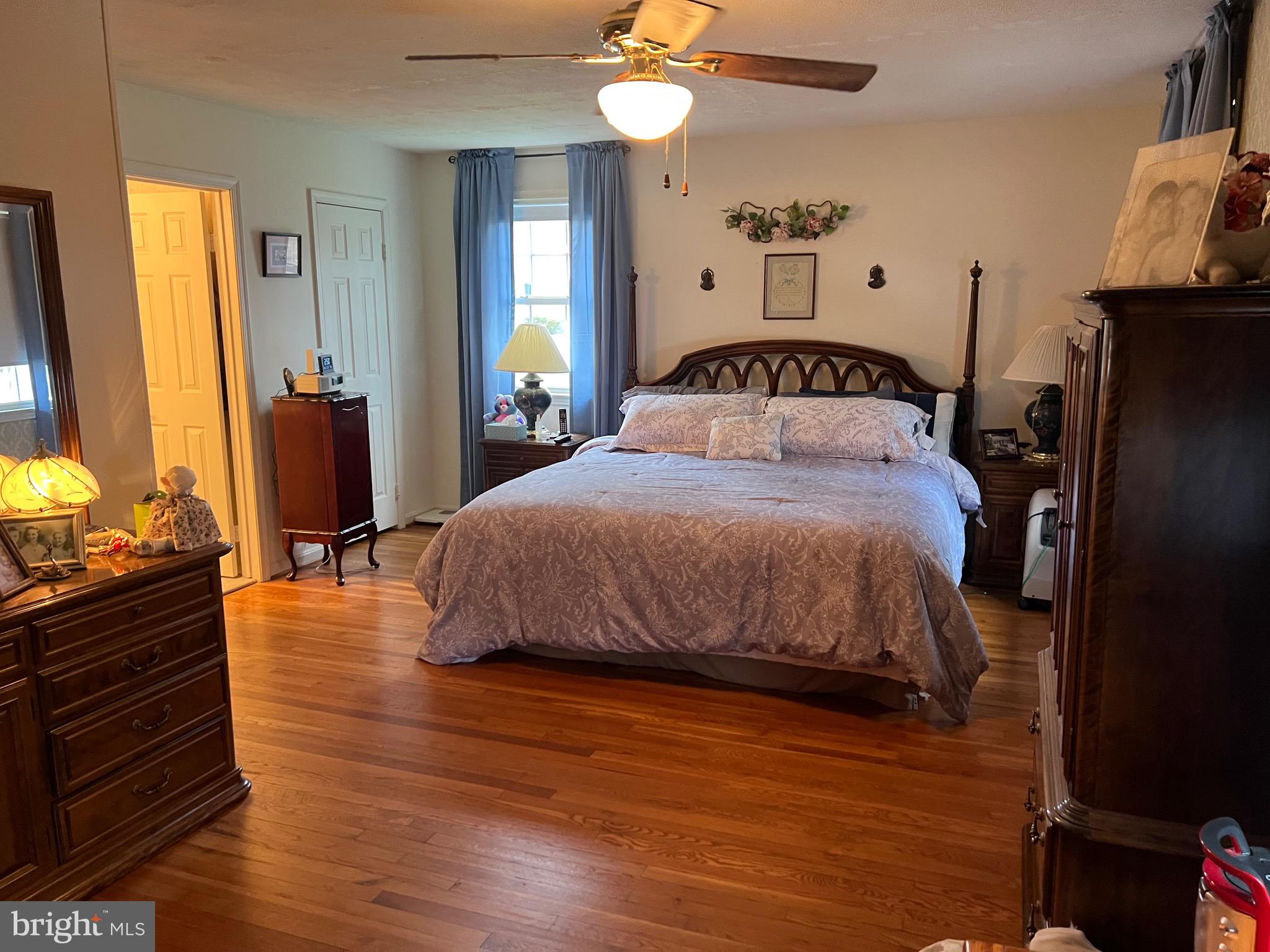 BOND MILL PARK - Residential