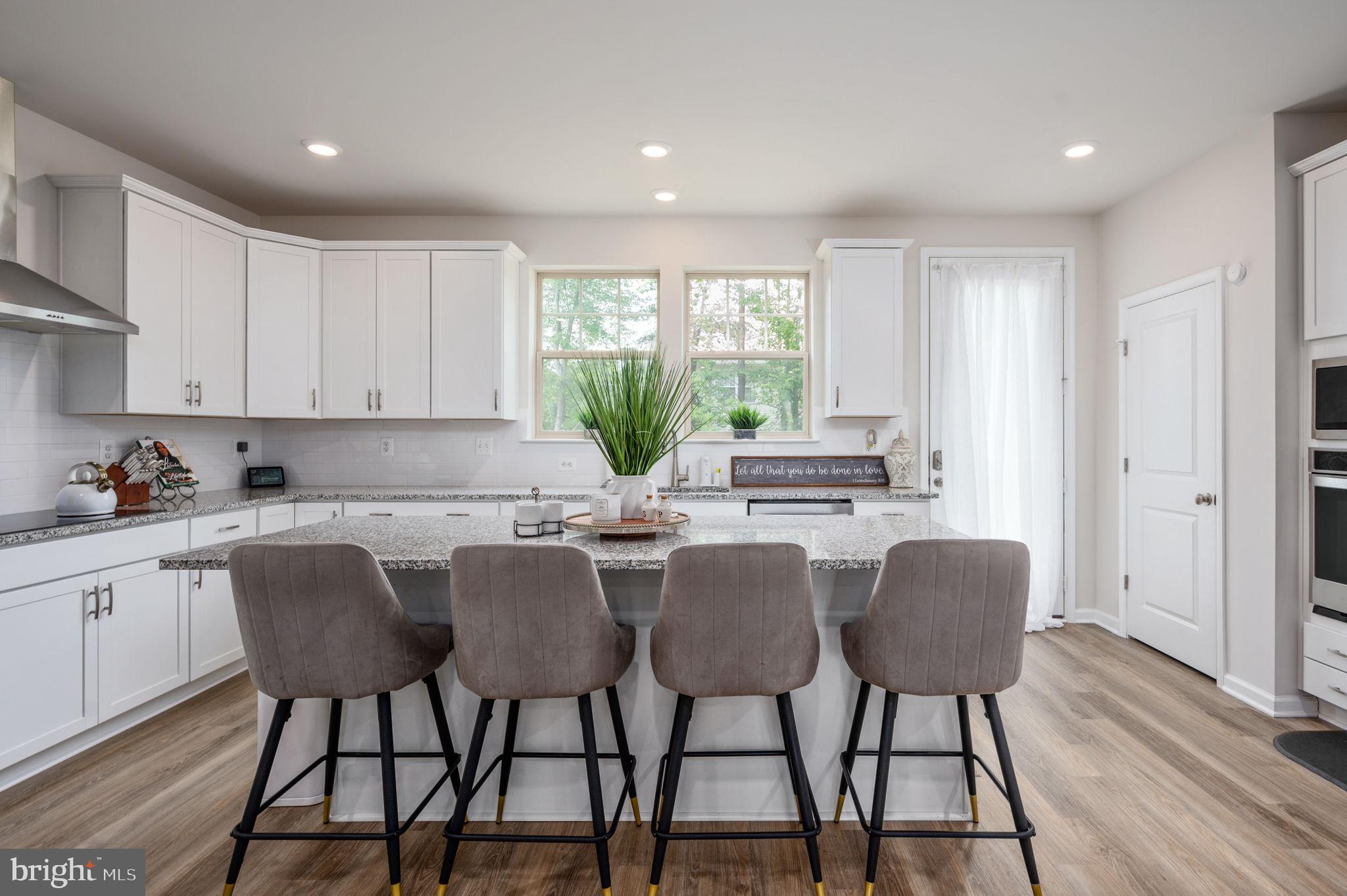 154 SHADED VALLEY COURT