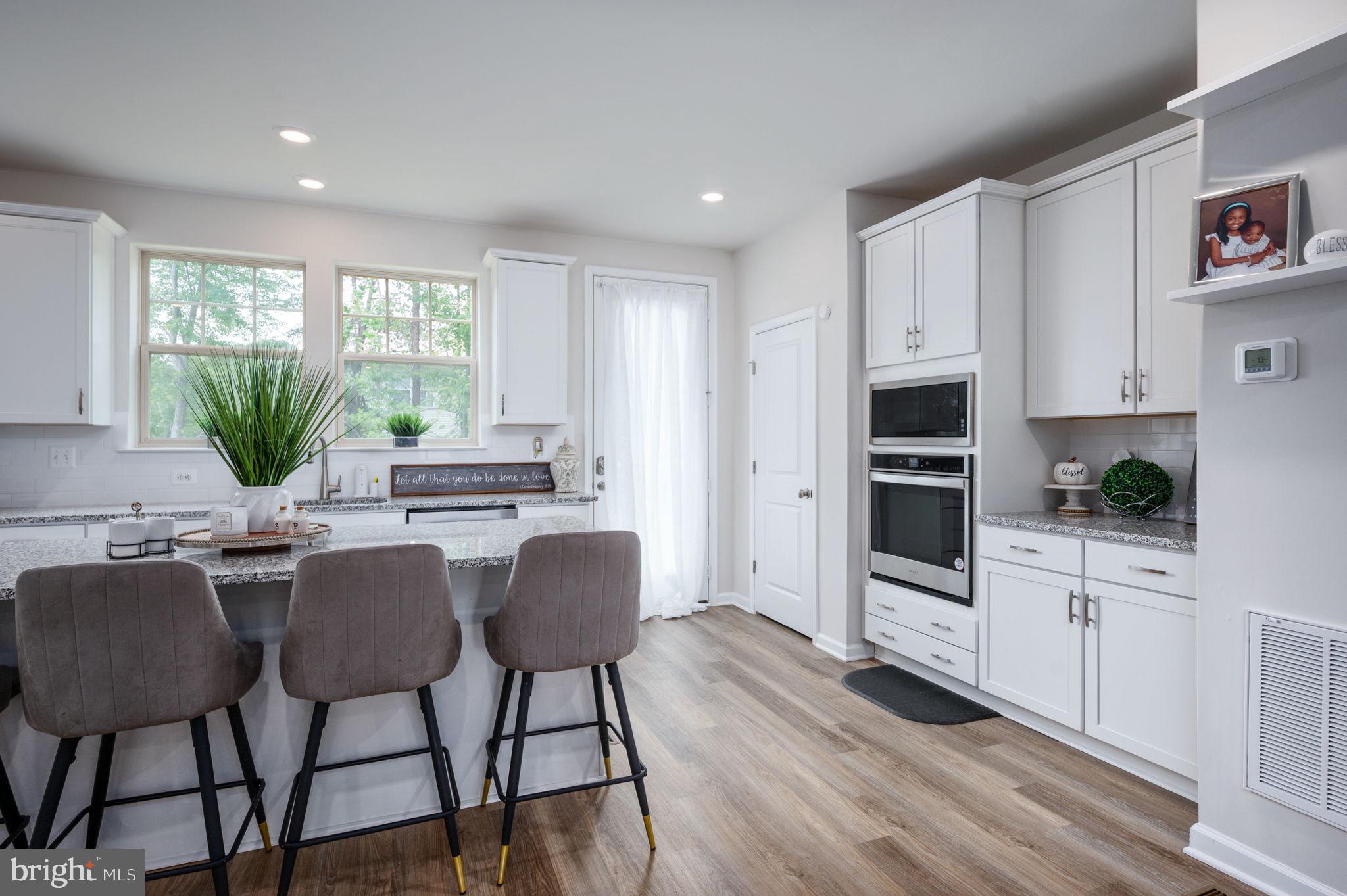 154 SHADED VALLEY COURT