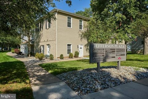 Photo of 32 Jefferson Plaza #2,000, PRINCETON, NJ 08540 (MLS # NJMX2010128)