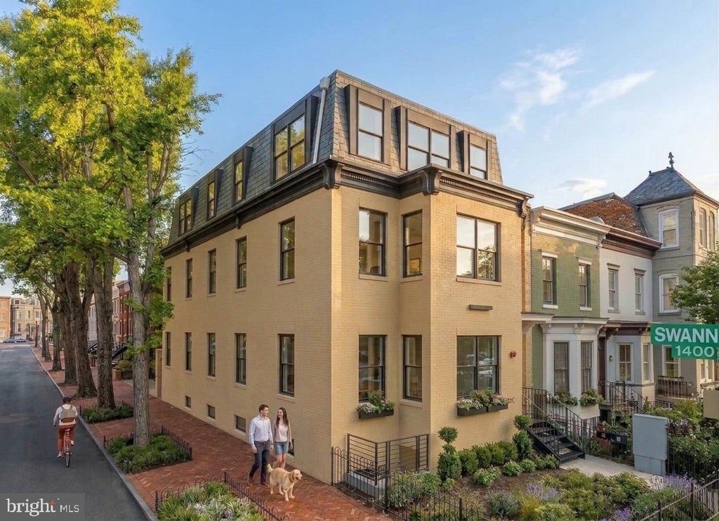 Photo of 1819 15th Street NW #A, WASHINGTON, DC 20009 (MLS # DCDC2289048)
