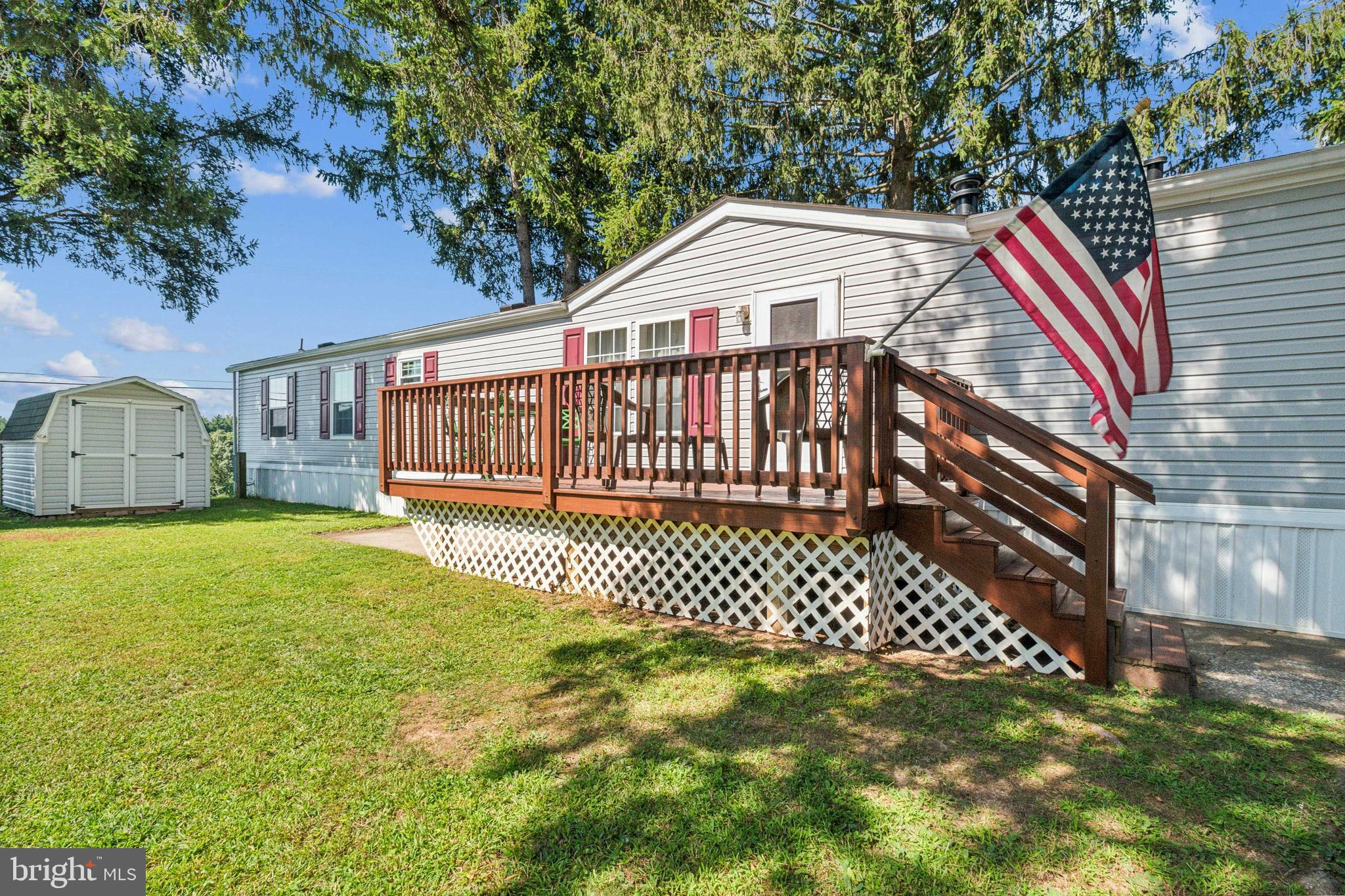 HILLANDALE HOMES - Residential