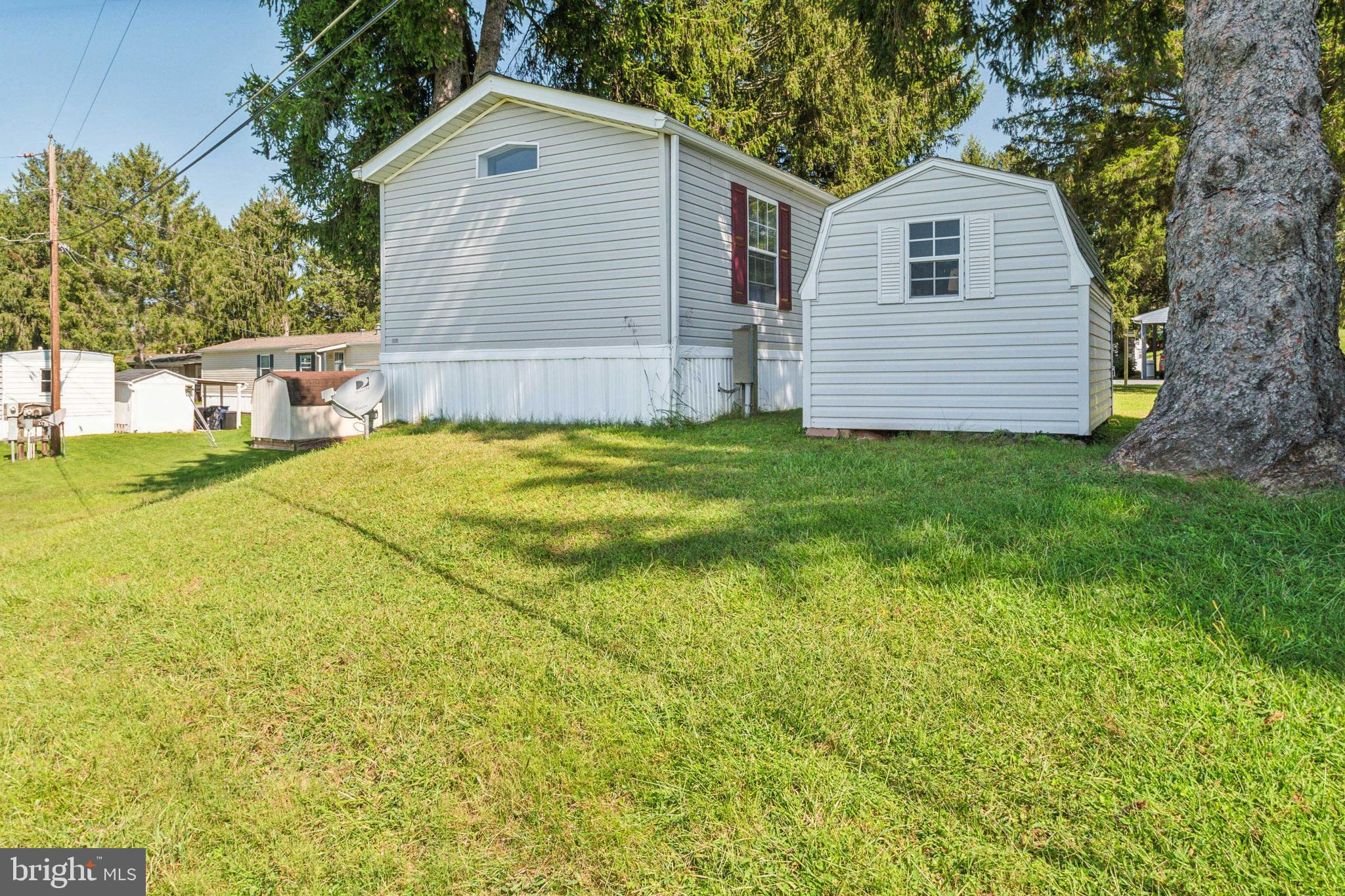 HILLANDALE HOMES - Residential