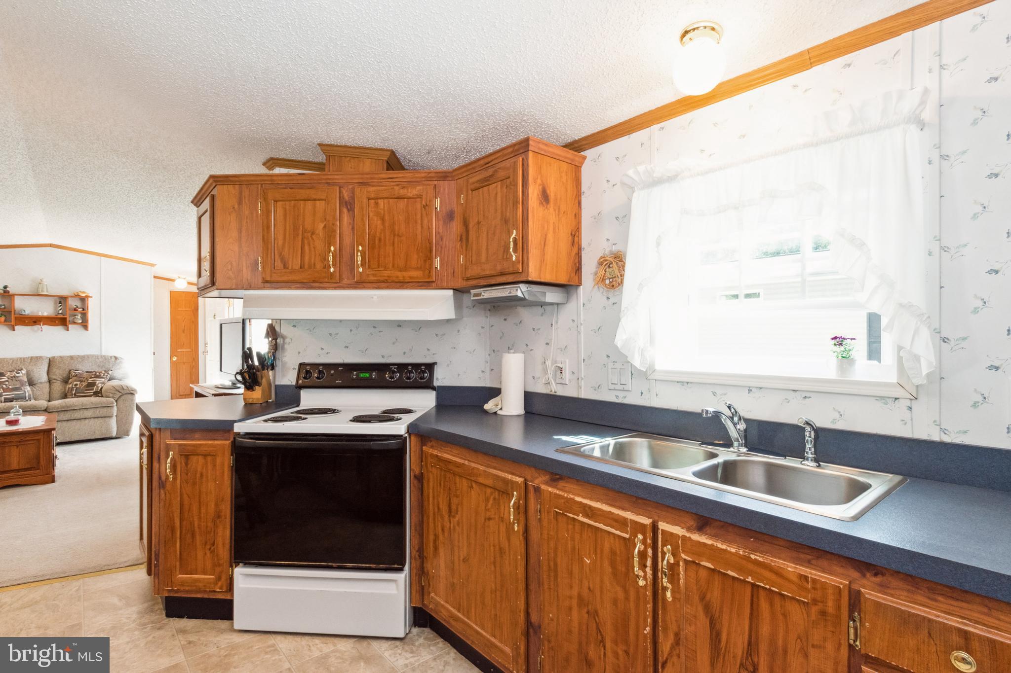 HILLANDALE HOMES - Residential