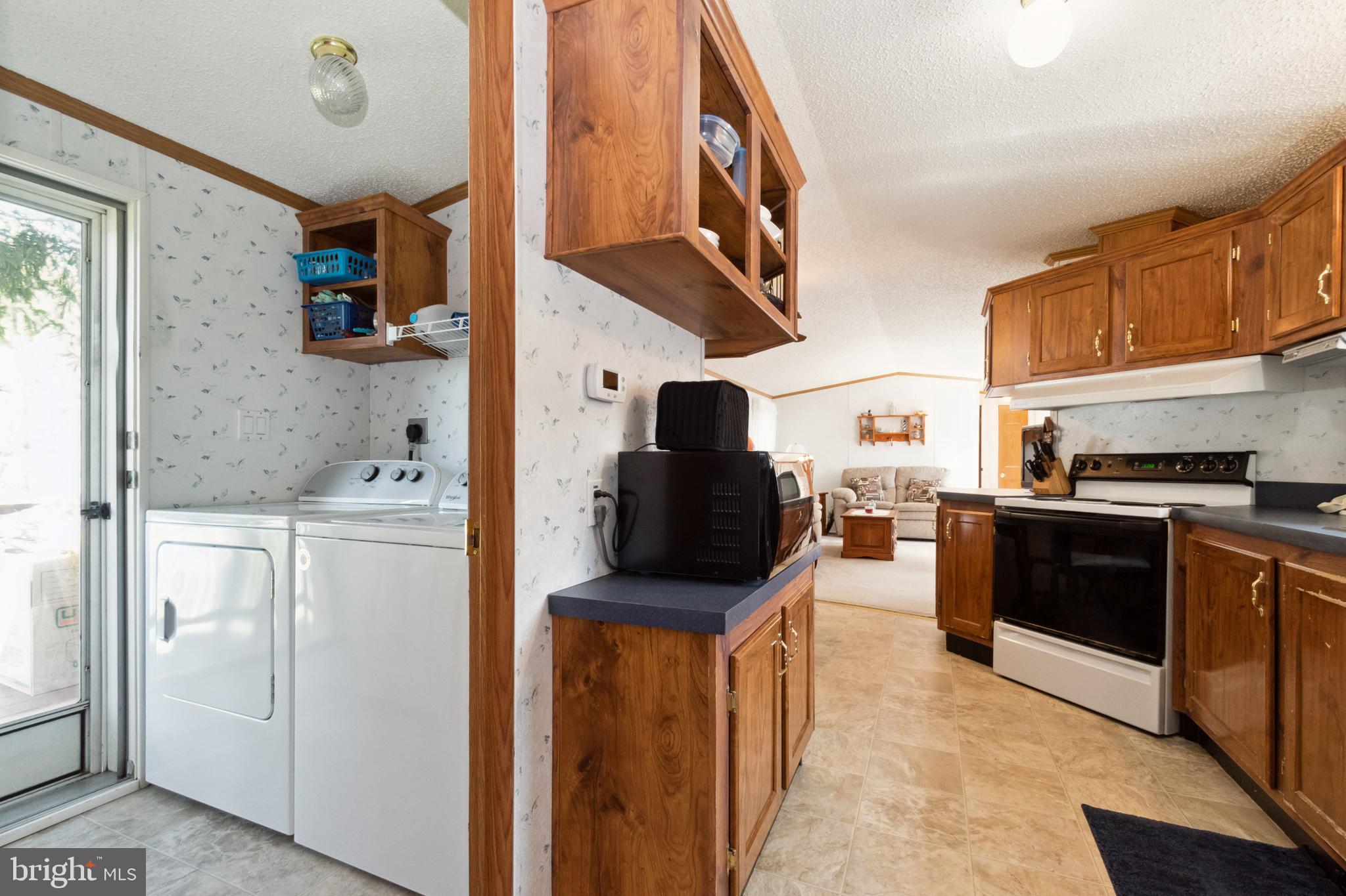 HILLANDALE HOMES - Residential