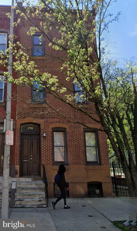 PHILADELPHIA (NORTH) - Residential Lease