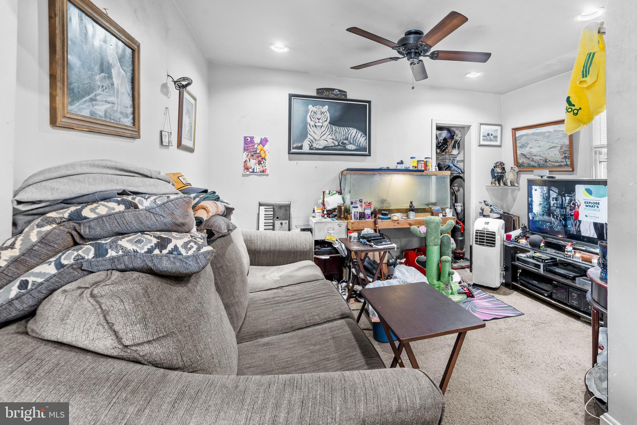 PHILADELPHIA (NORTHEAST) - Residential Income