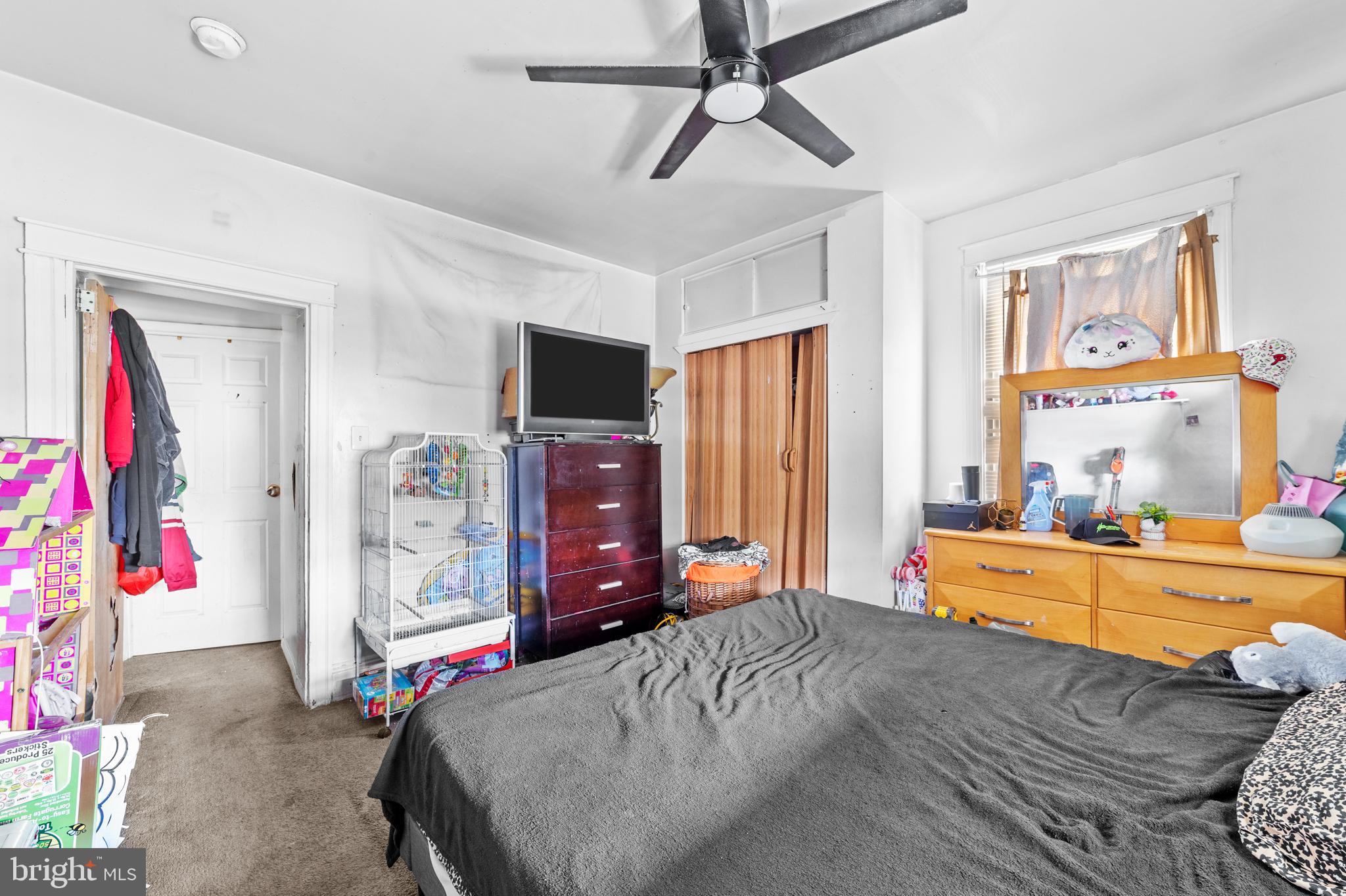 PHILADELPHIA (NORTHEAST) - Residential Income