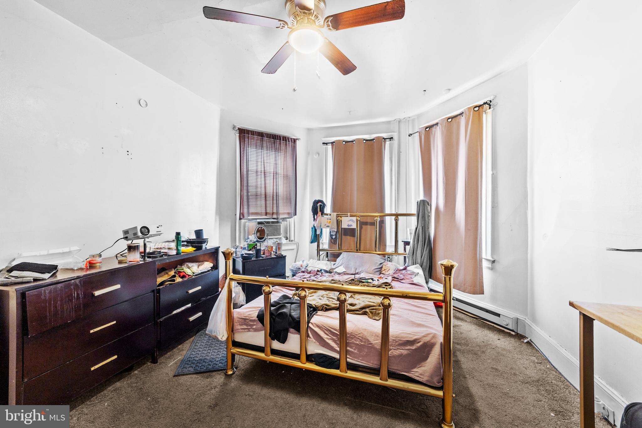 PHILADELPHIA (NORTHEAST) - Residential Income