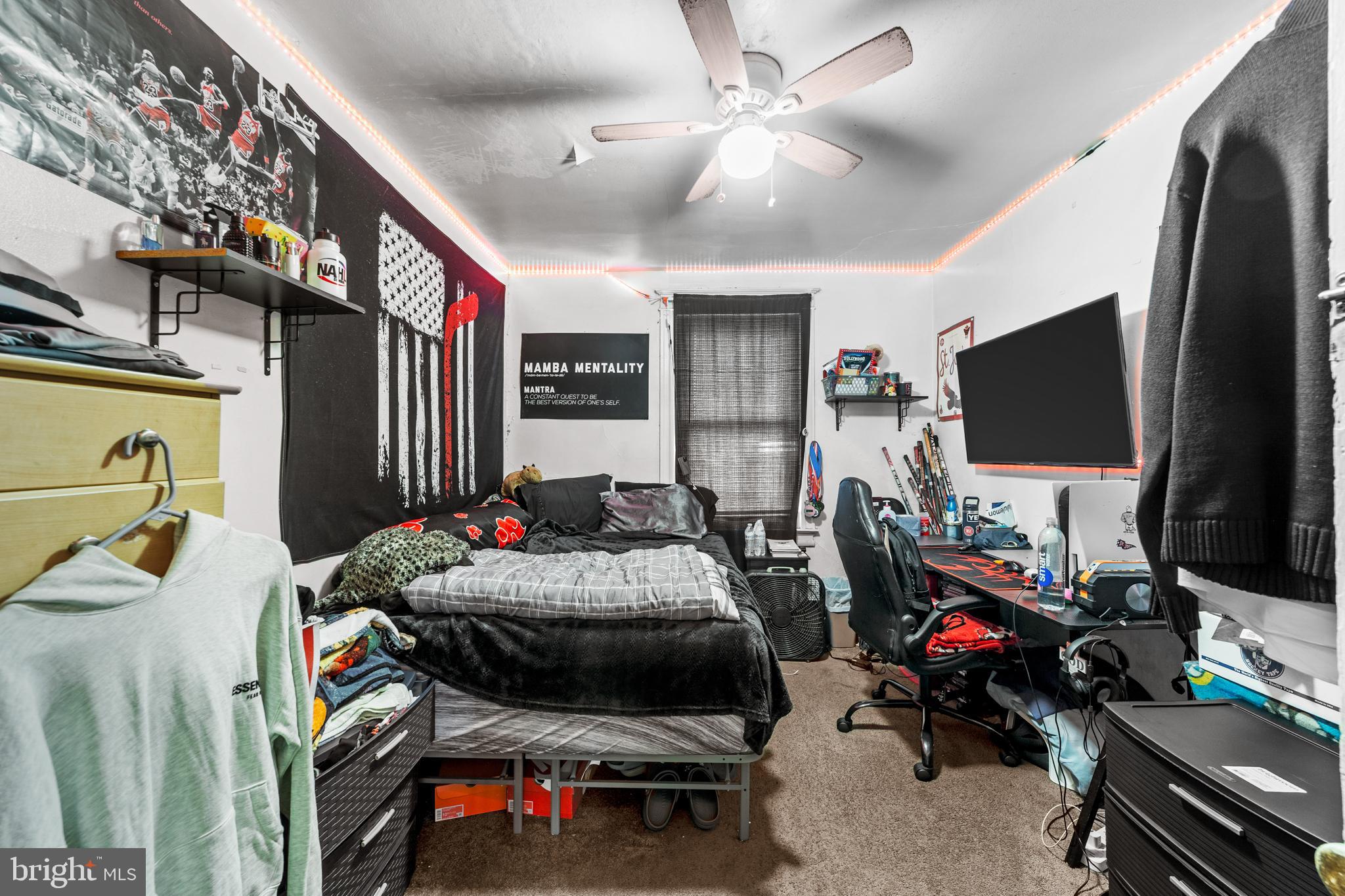 PHILADELPHIA (NORTHEAST) - Residential Income