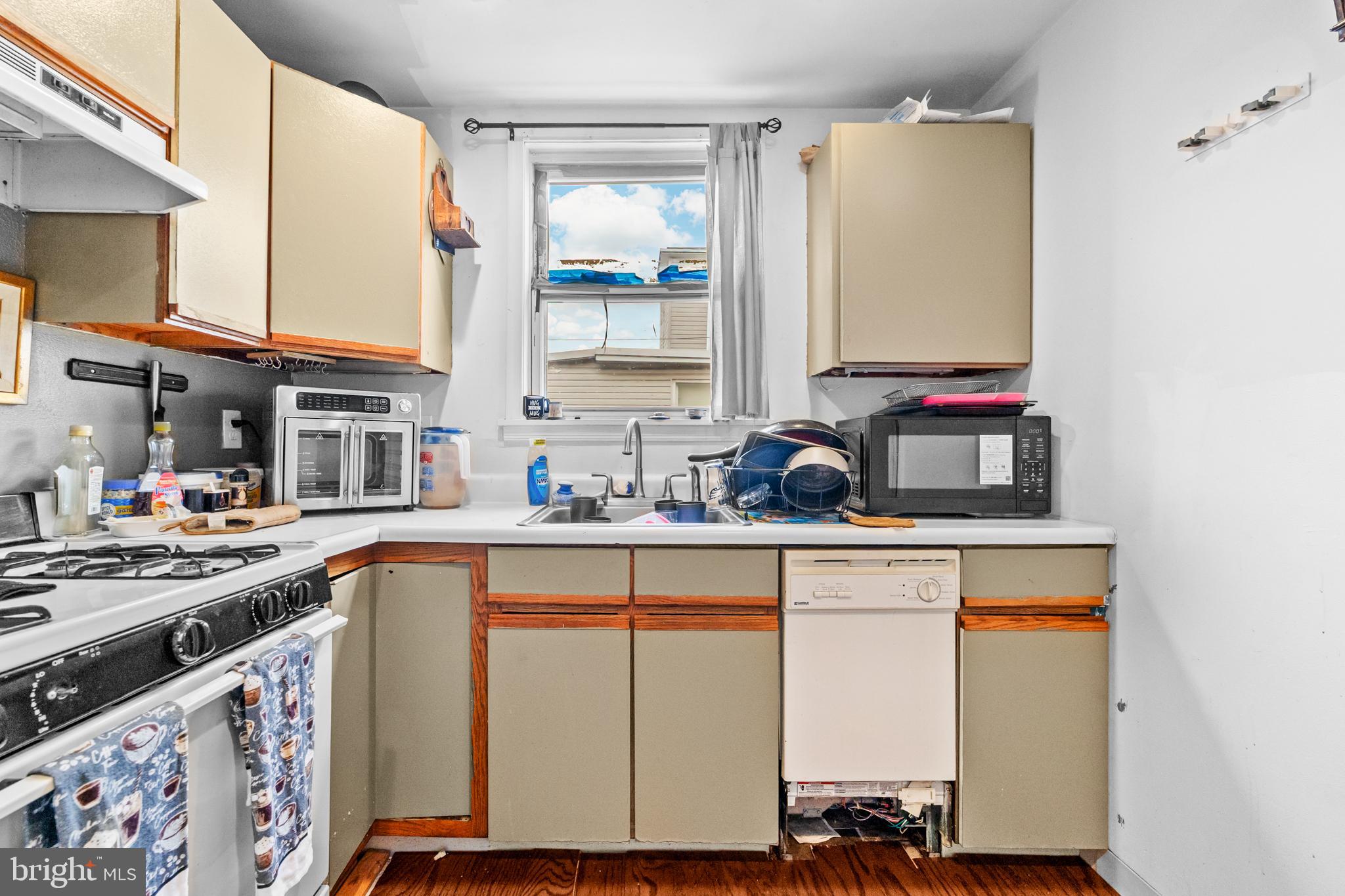 PHILADELPHIA (NORTHEAST) - Residential Income