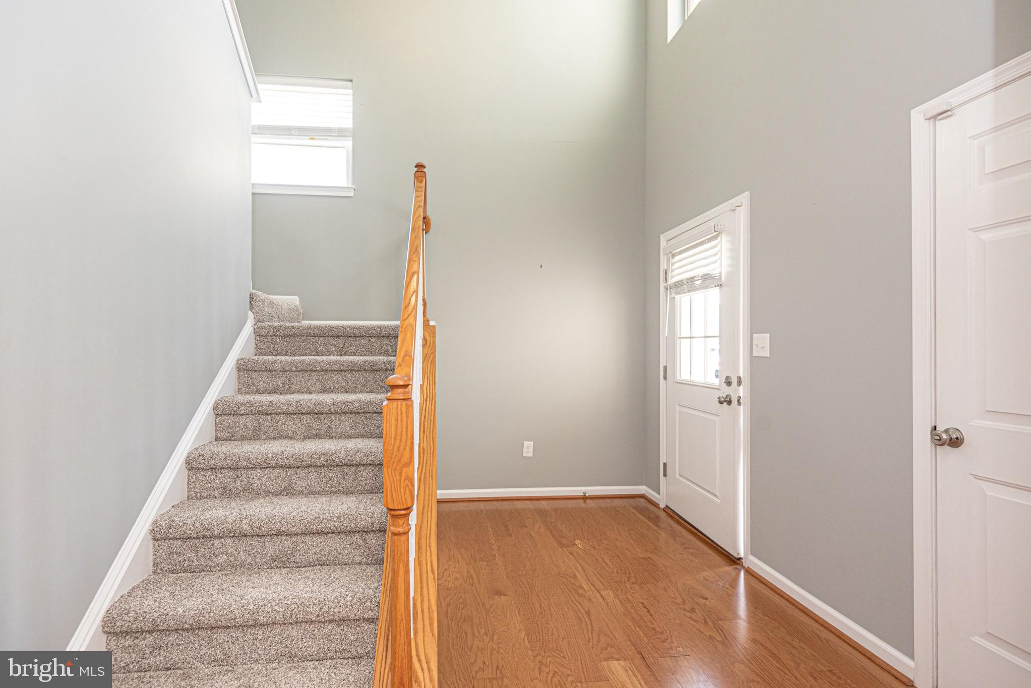 19185 SANDSTONE LANE