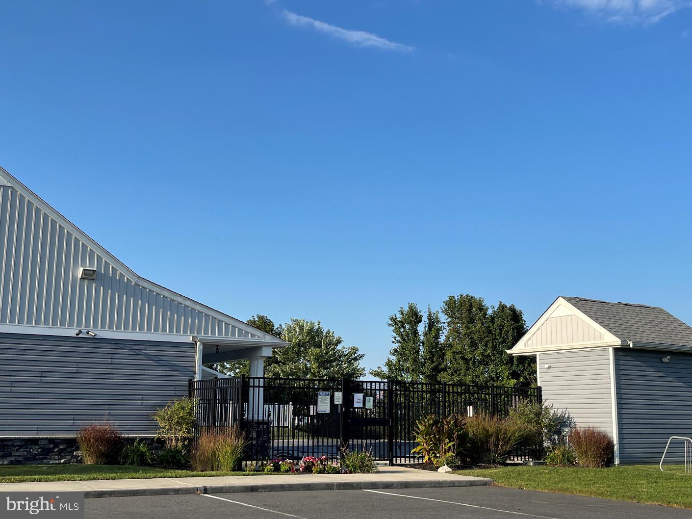 RETREAT AT MILLSTONE - Residential