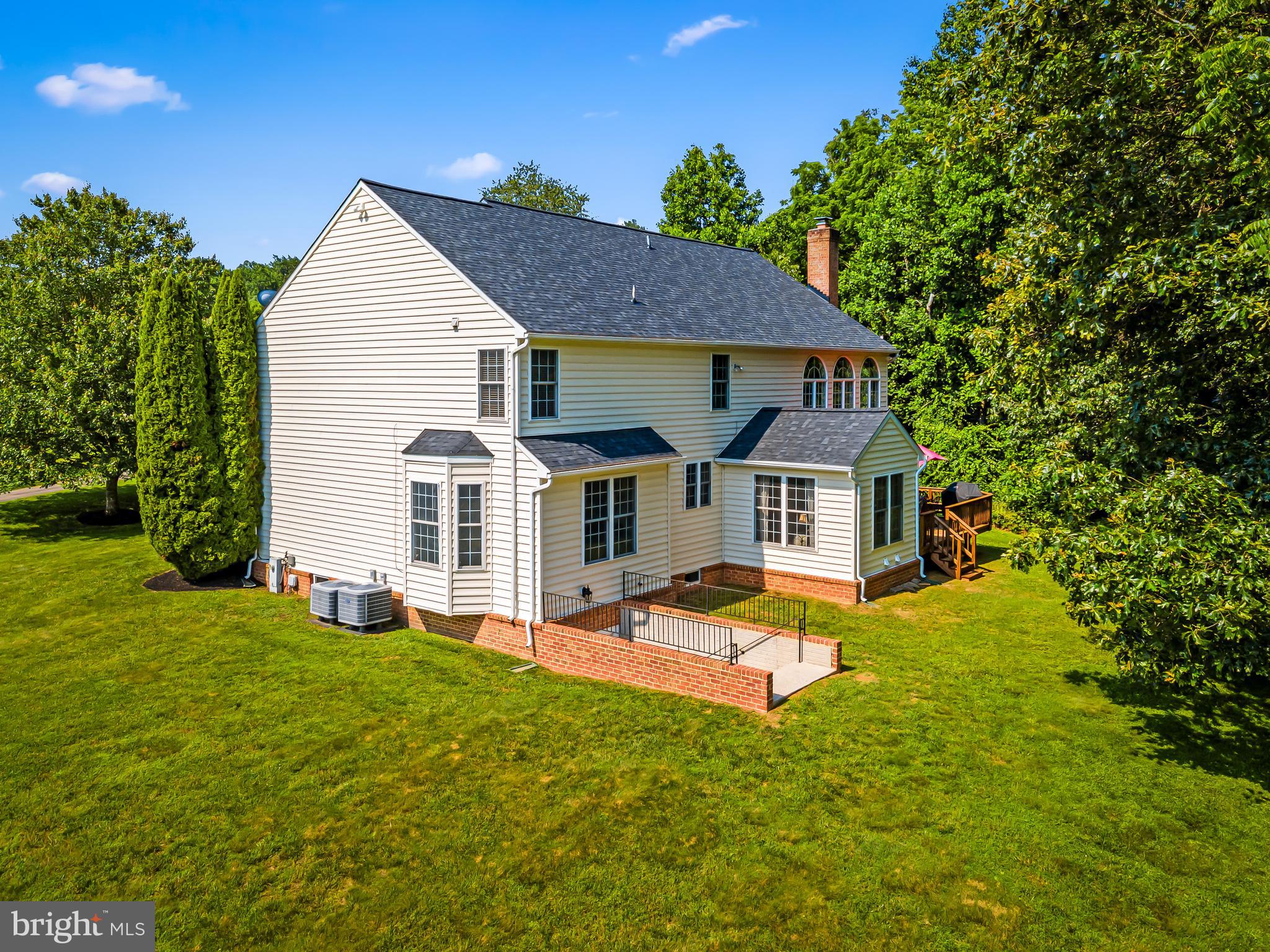 RIVER DOWNS - Residential