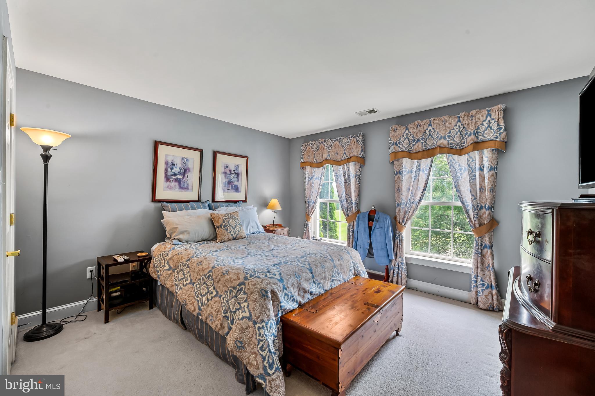 RIVER DOWNS - Residential