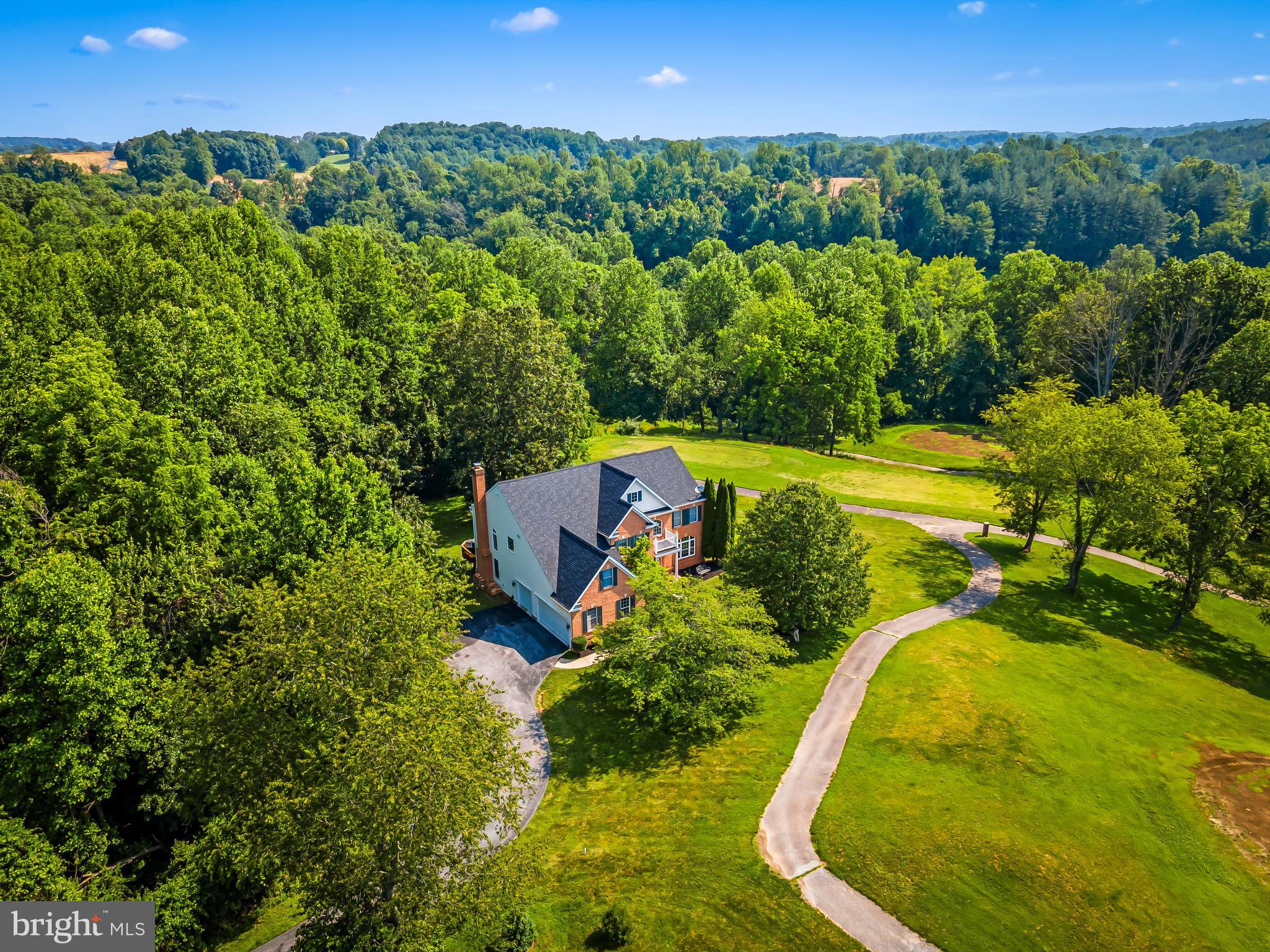 RIVER DOWNS - Residential