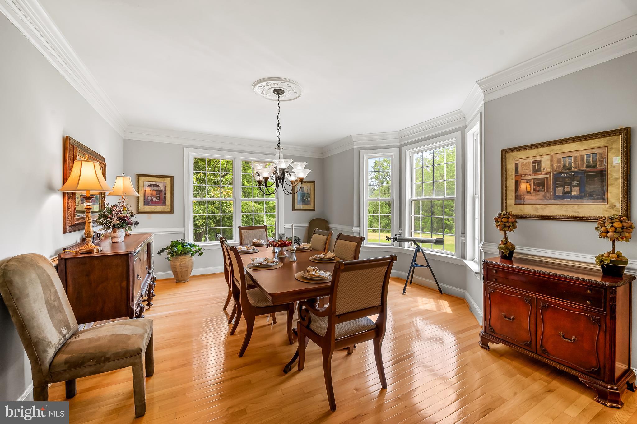 RIVER DOWNS - Residential