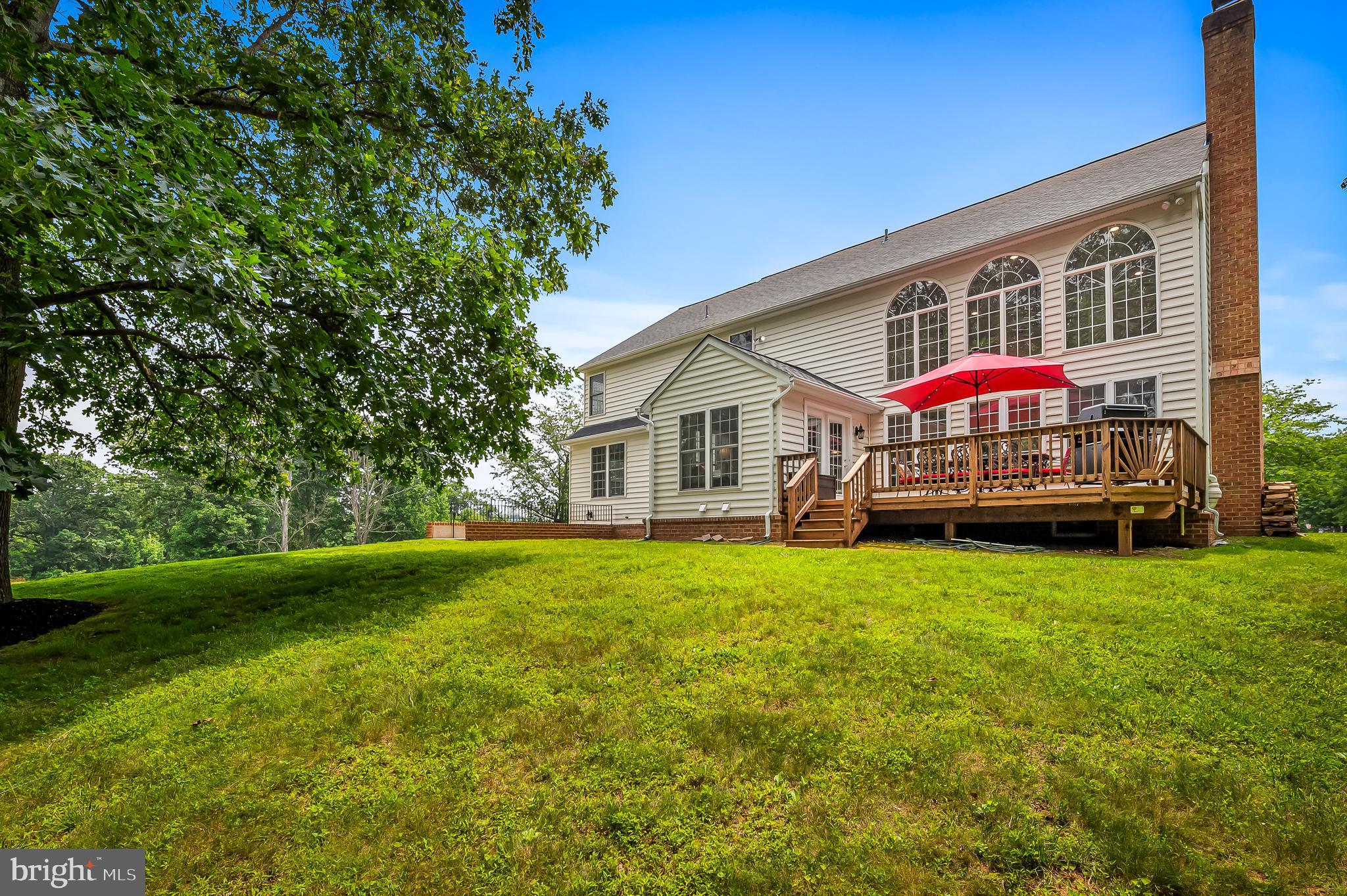 RIVER DOWNS - Residential