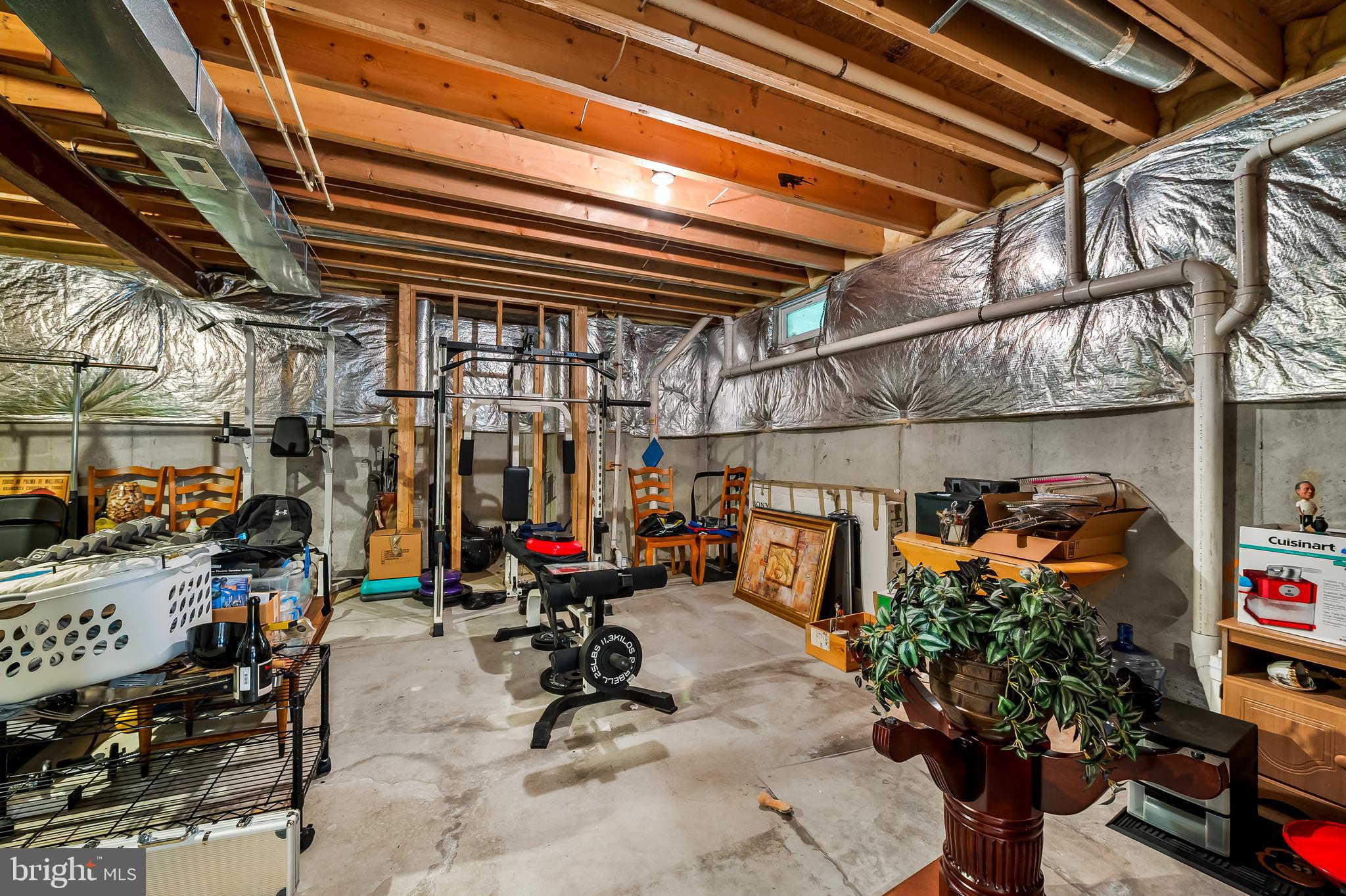 RIVER DOWNS - Residential