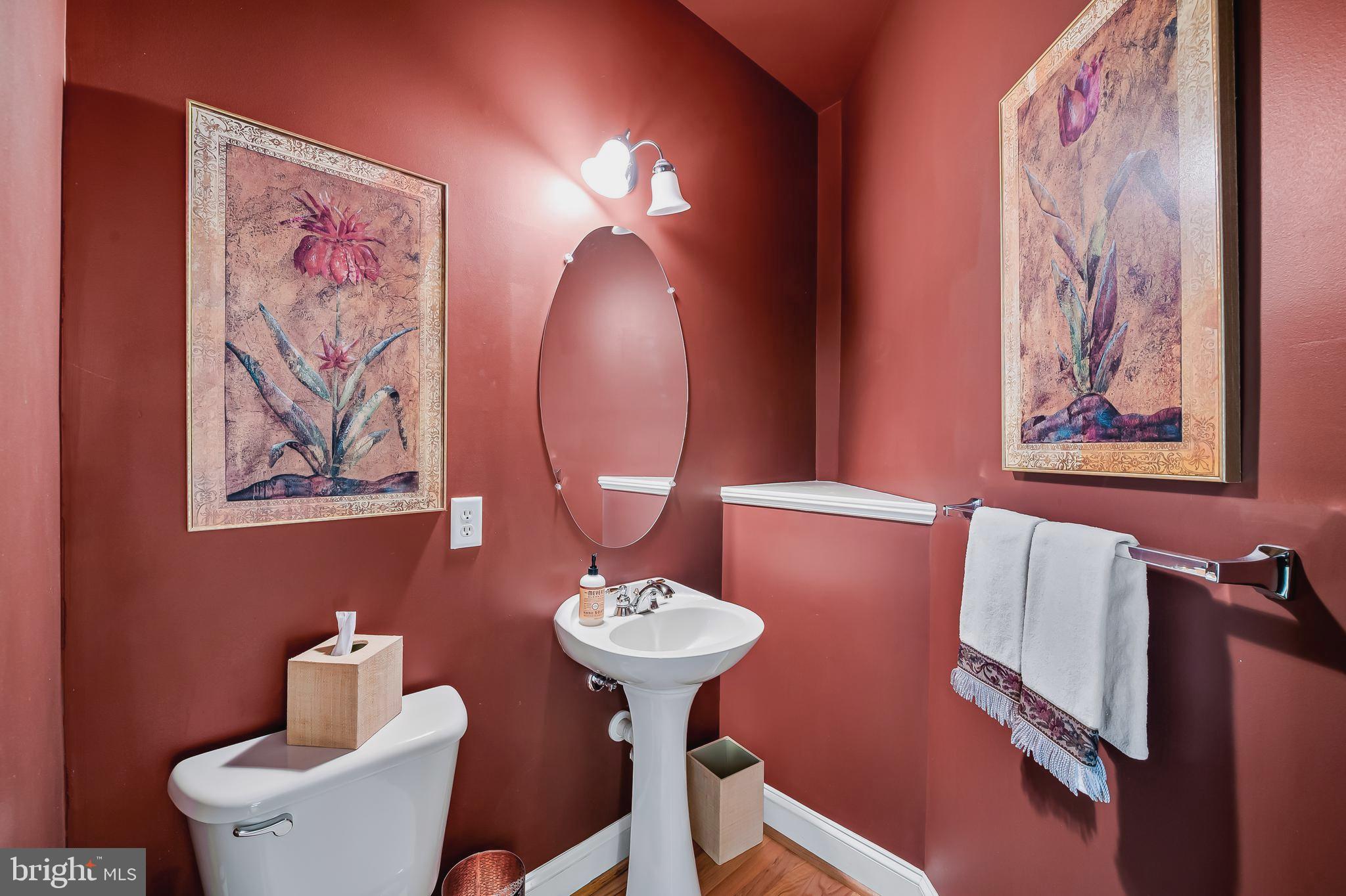 RIVER DOWNS - Residential